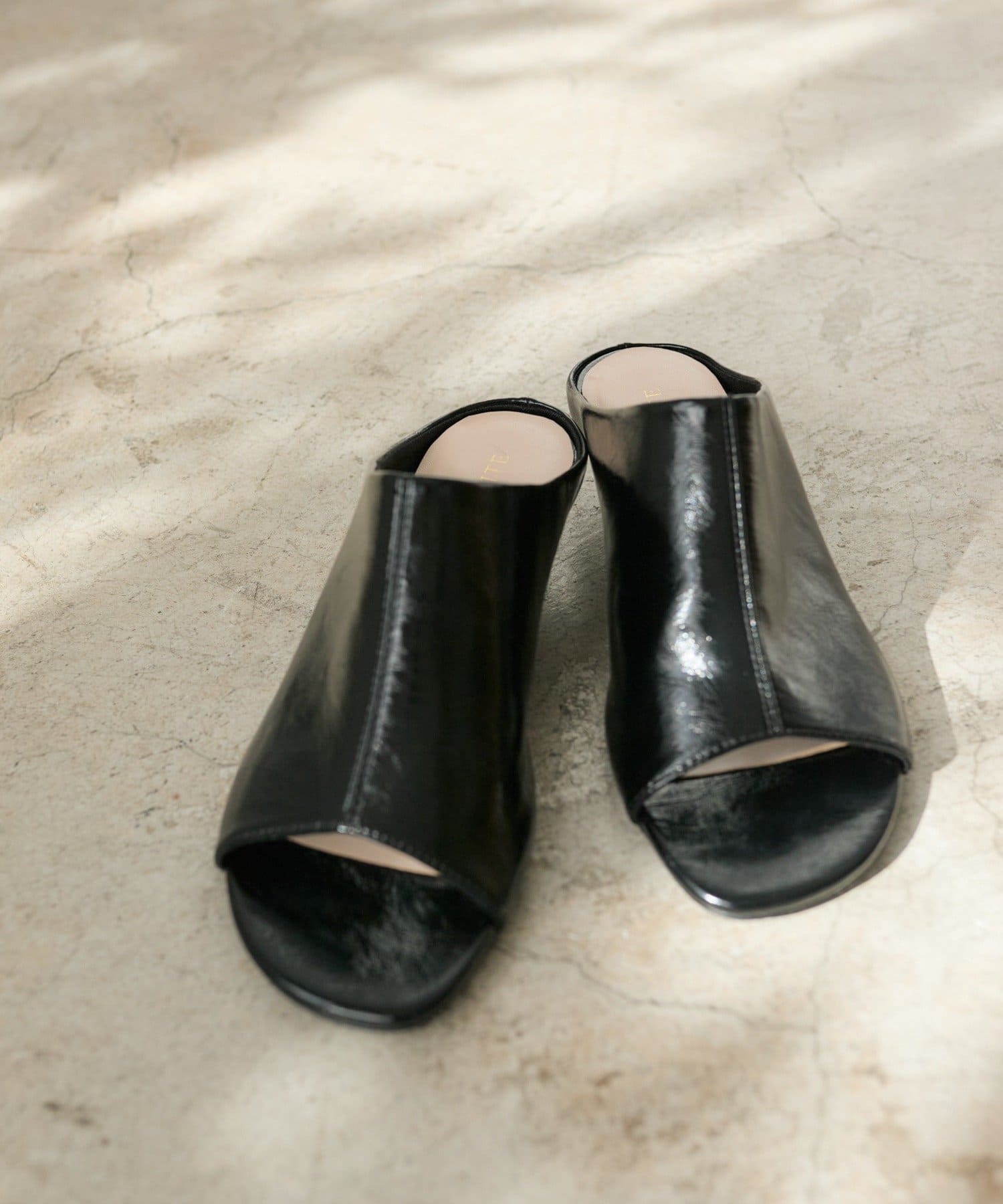 RIVE DROITE(リヴドロワ) 予約【鮮度抜群】エナメルミュール