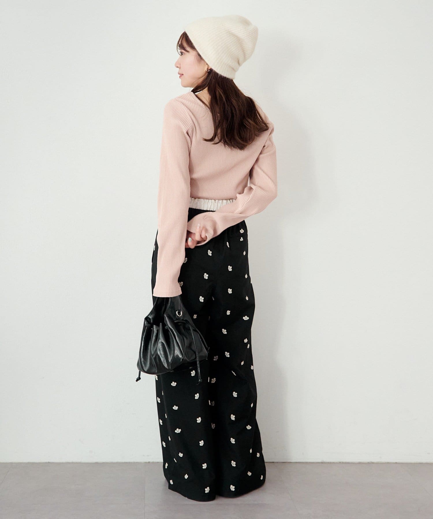 Kastane(カスタネ) 【新色追加/2サイズ展開/低身長サイズ】フラワーステッチワイドパンツ