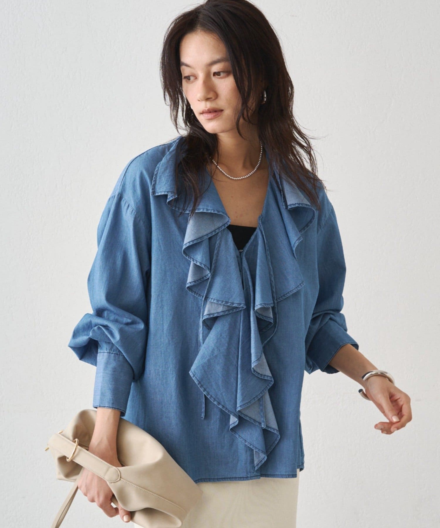 LOUNGEDRESS(ラウンジドレス) フリルカラーブラウス