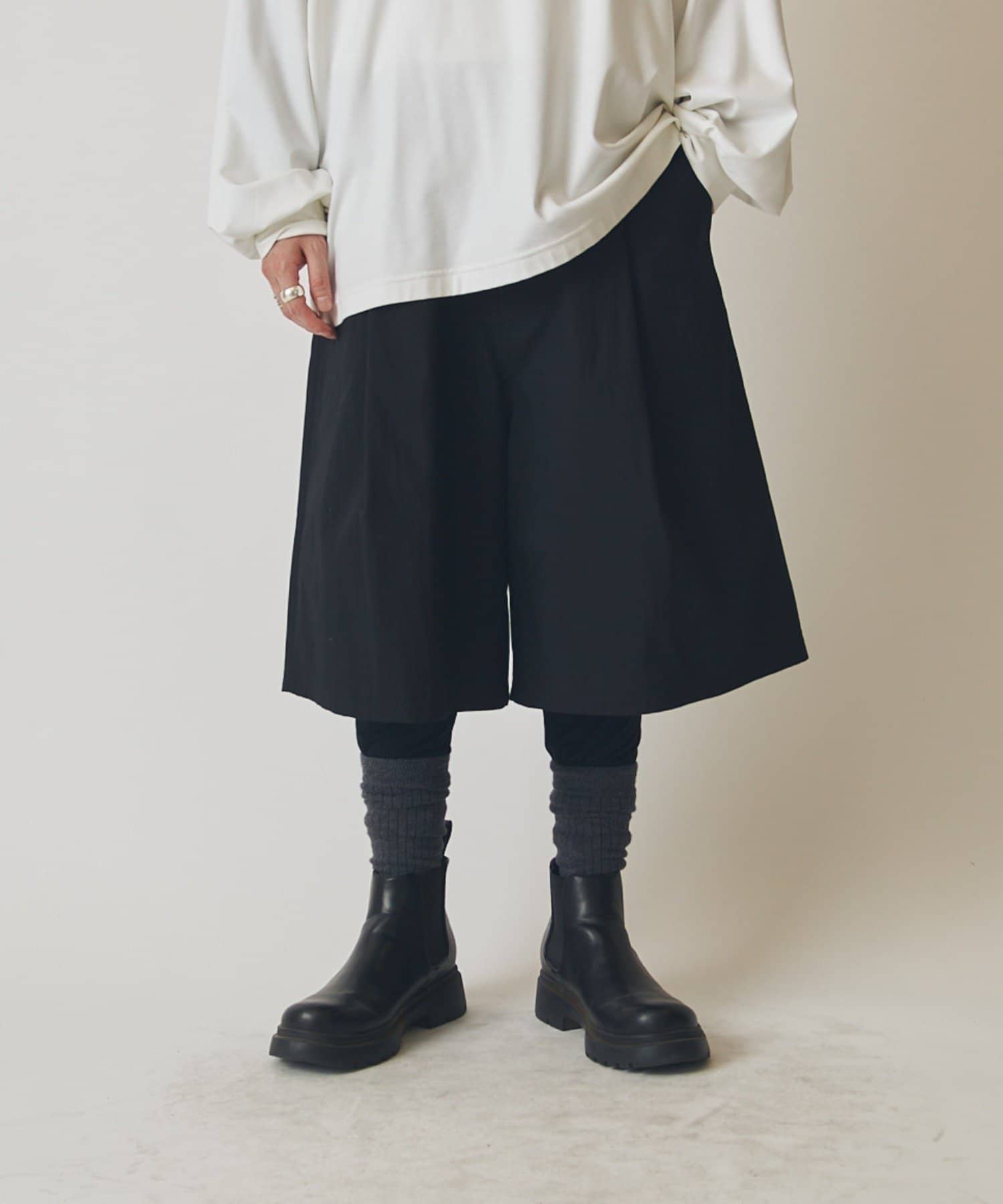 Lui's(ルイス) 【CHEMISE】 ミリタリーワイドショートパンツ