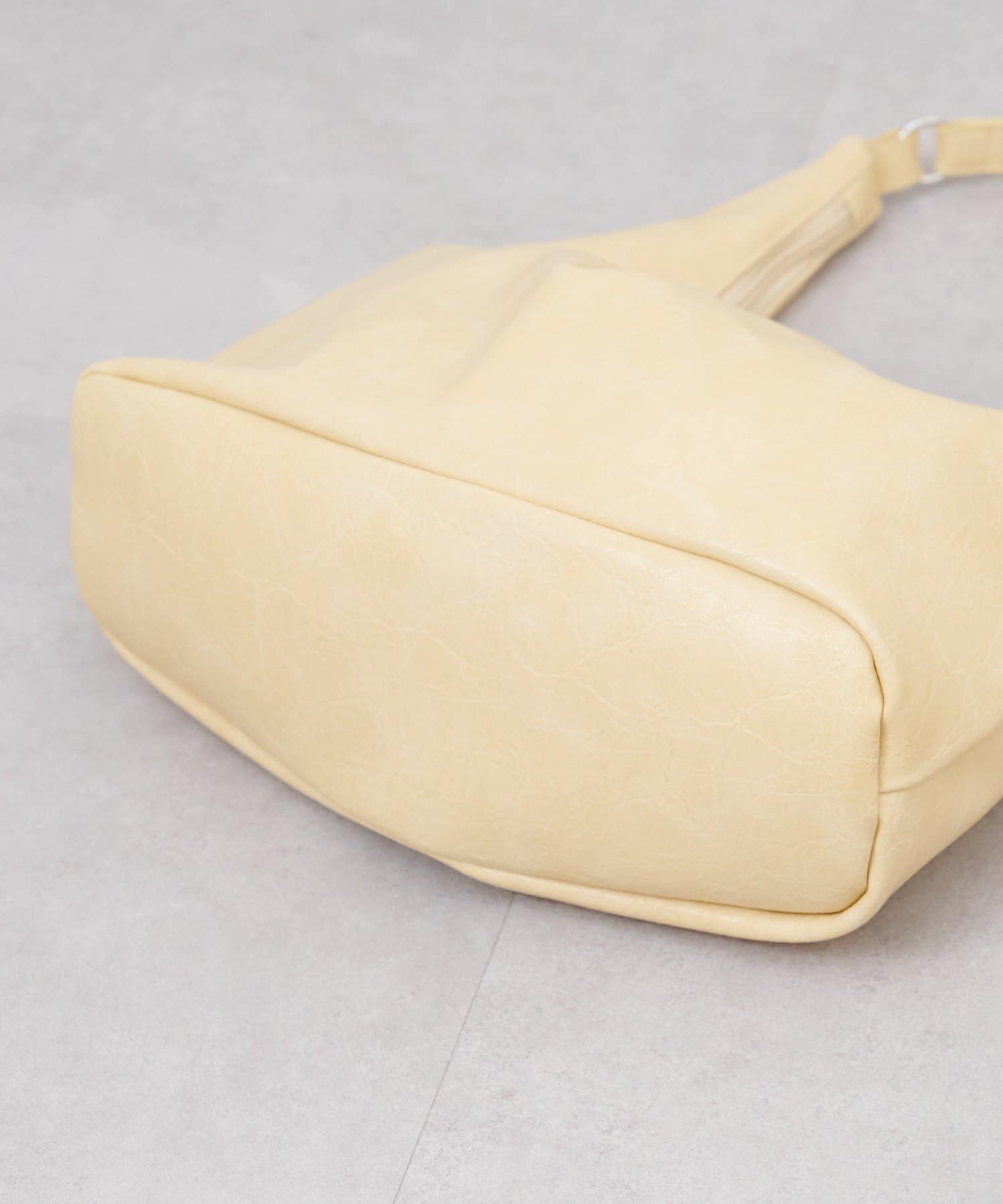 Kastane(カスタネ) 【新色追加】カラバリワンハンドルミドルバッグ