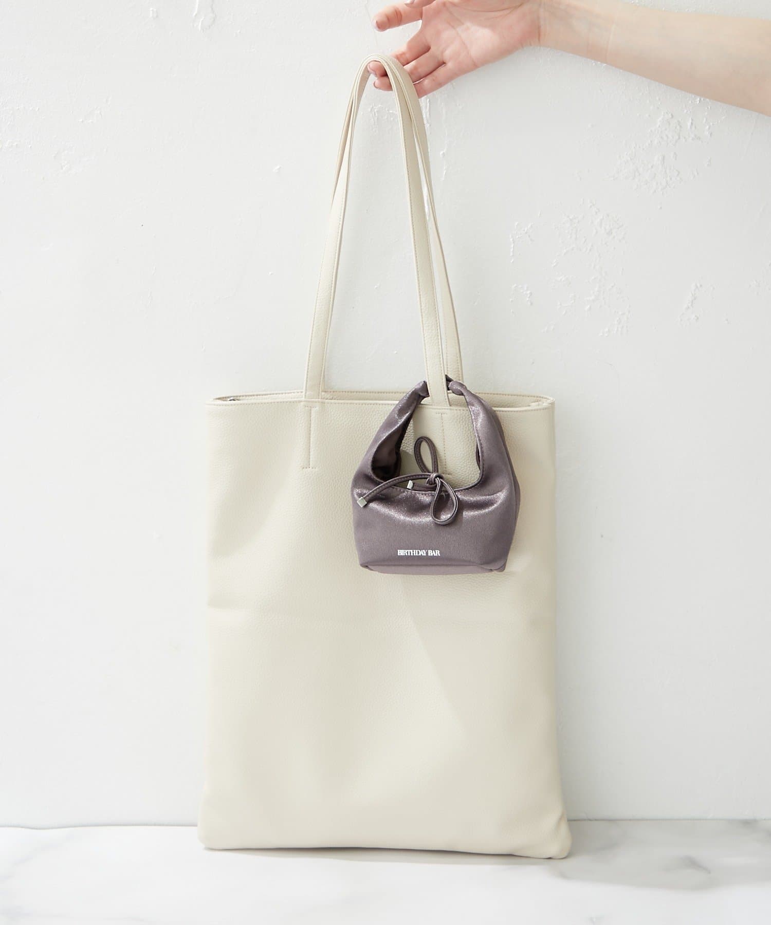 BIRTHDAY BAR(バースデイバー) Minimal Pouch　ミニマルポーチ