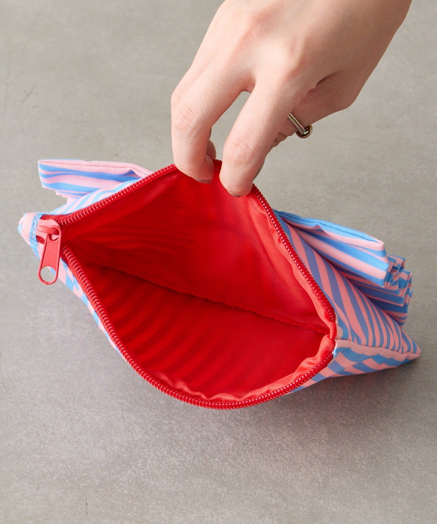 BIRTHDAY BAR(バースデイバー) ストライプコットンポーチM