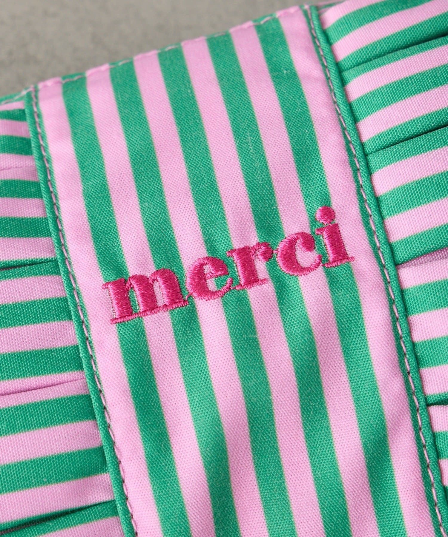 BIRTHDAY BAR(バースデイバー) ストライプコットンポーチM