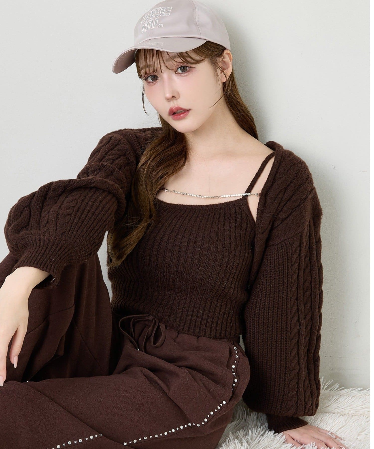 one after another NICE CLAUP(ワンアフターアナザー ナイスクラップ) サイドビジューカットパンツ