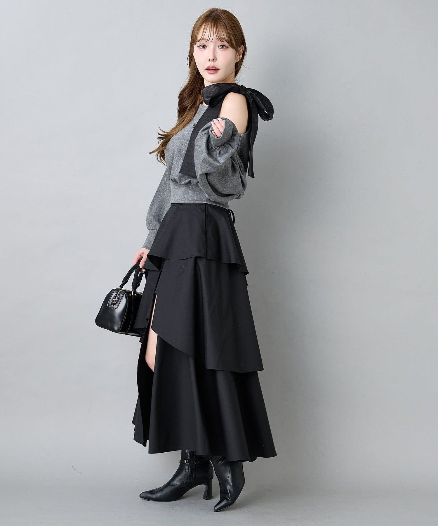 one after another NICE CLAUP(ワンアフターアナザー ナイスクラップ) スリットティアードロングスカート／後ろレースアップ