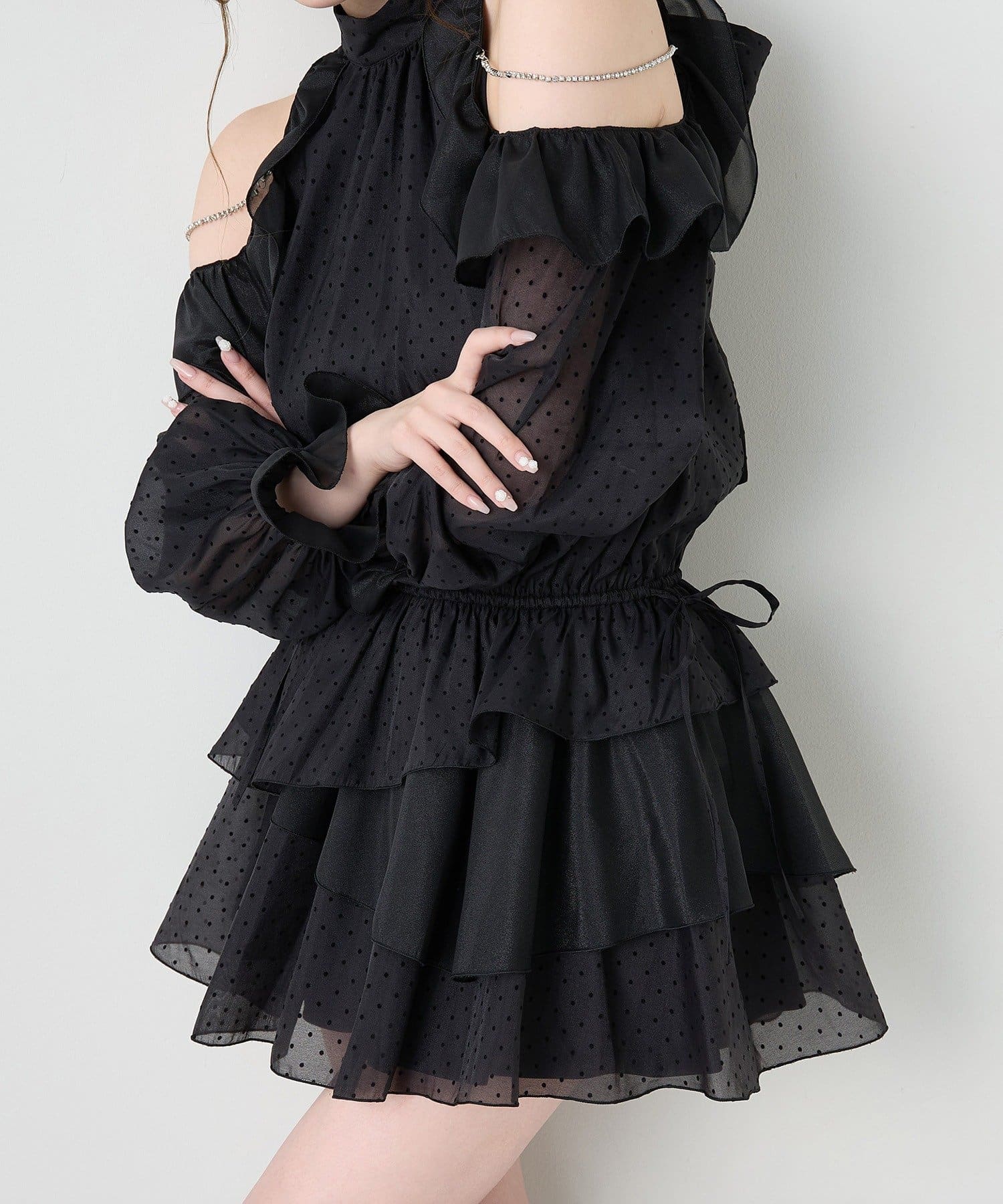 one after another NICE CLAUP(ワンアフターアナザー ナイスクラップ) 肩ビジューアメスリチュニック