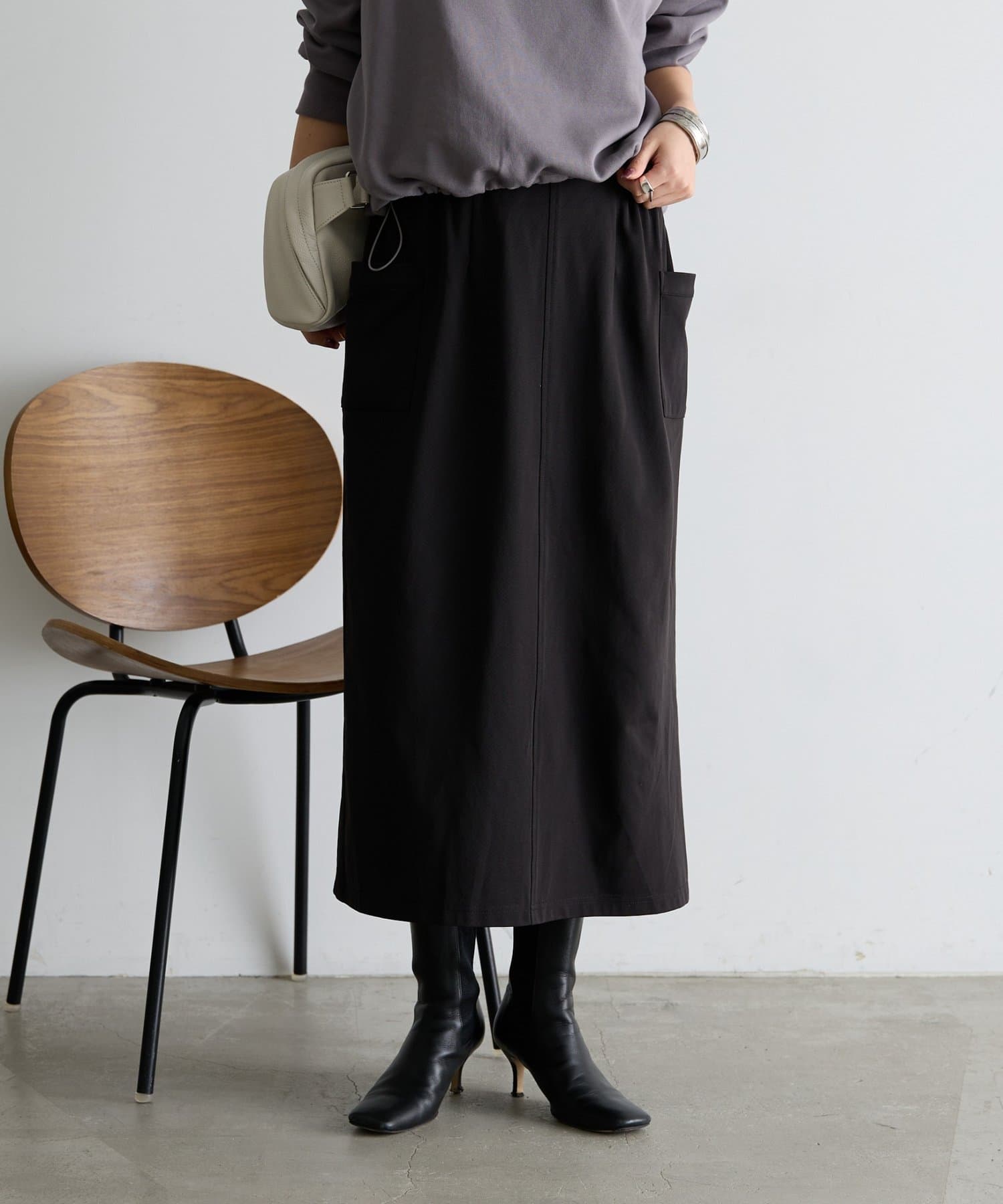 Jena　espace merveilleux(ジェナ　エスパスメルヴェイユ) 【WEB限定】ストレッチナロースカート