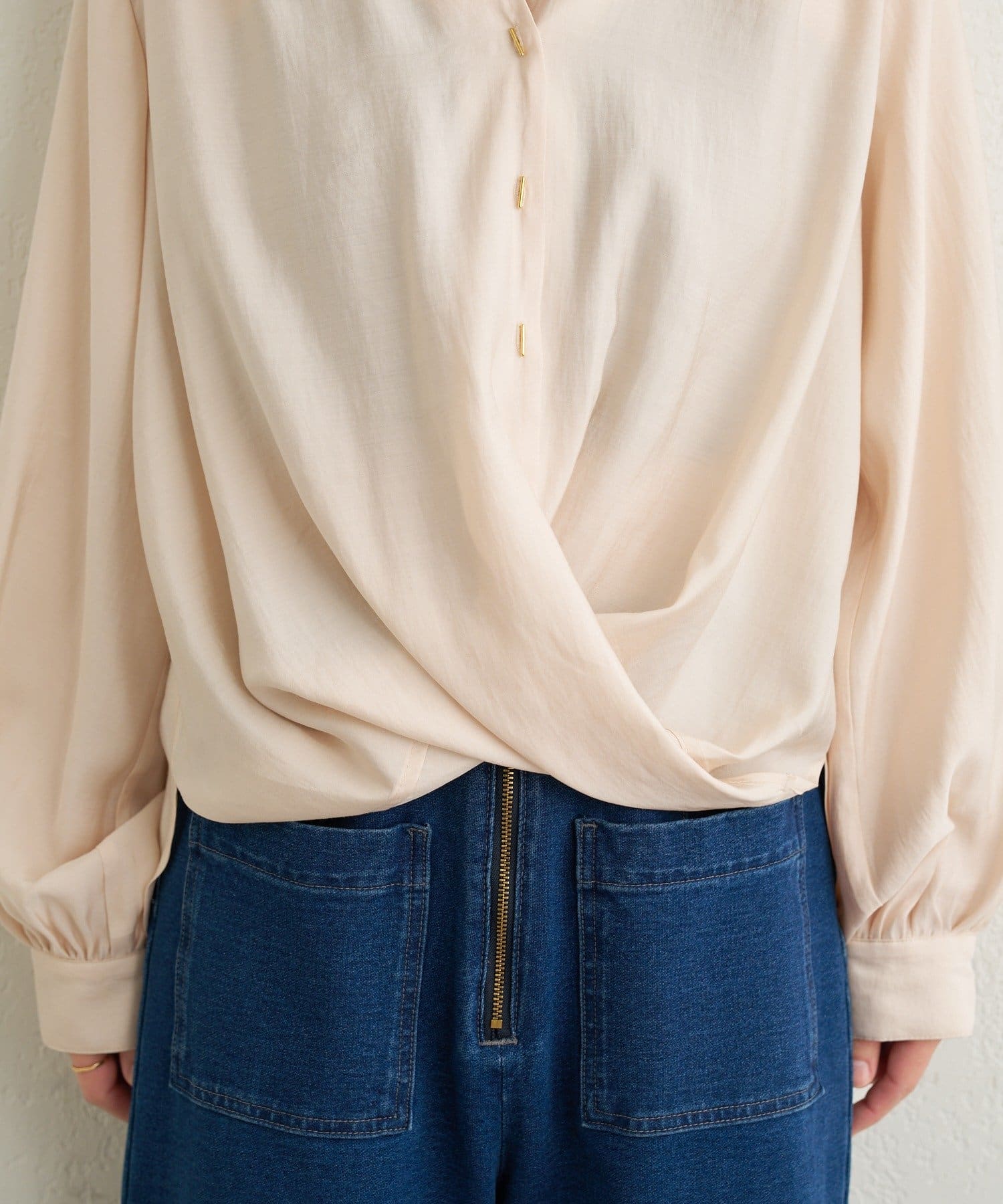 Omekashi(オメカシ) バー釦カシュクールブラウス