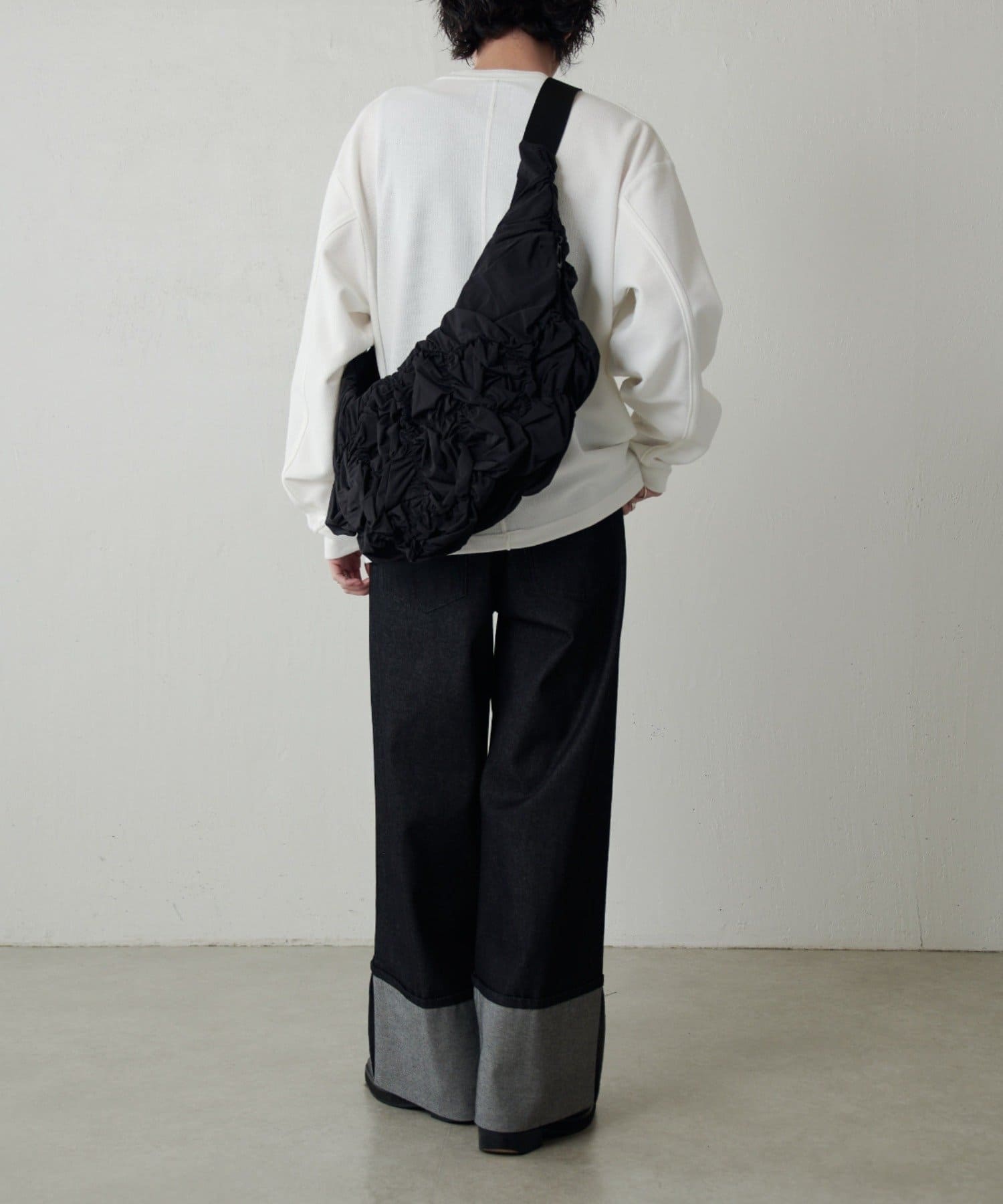 Lui's(ルイス) 【Neucon】ロールアップタックワイドストレートデニム / セットアップ対応