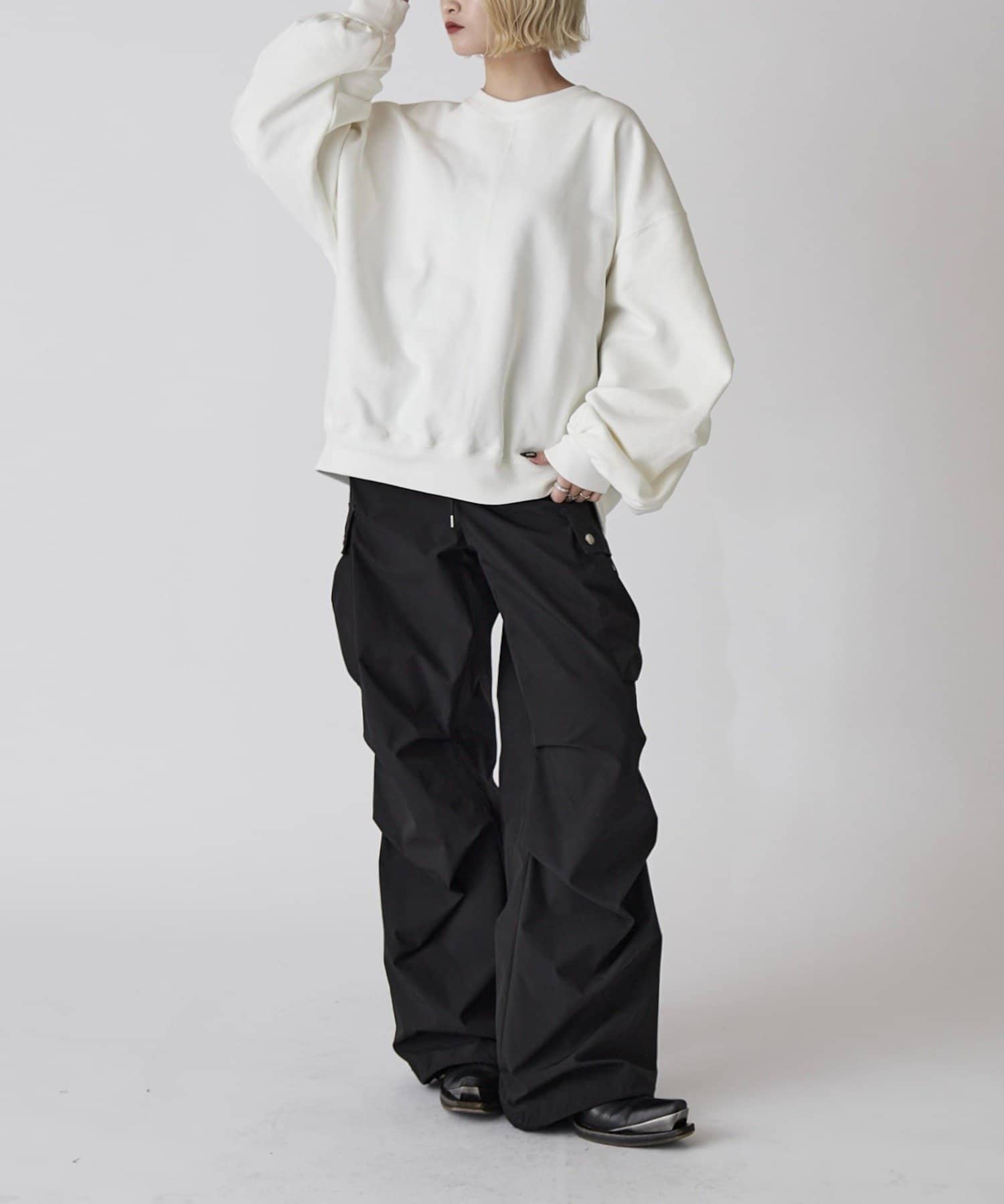 Lui's(ルイス) 【Neucon】ボリュームタックスリーブショートスウェット