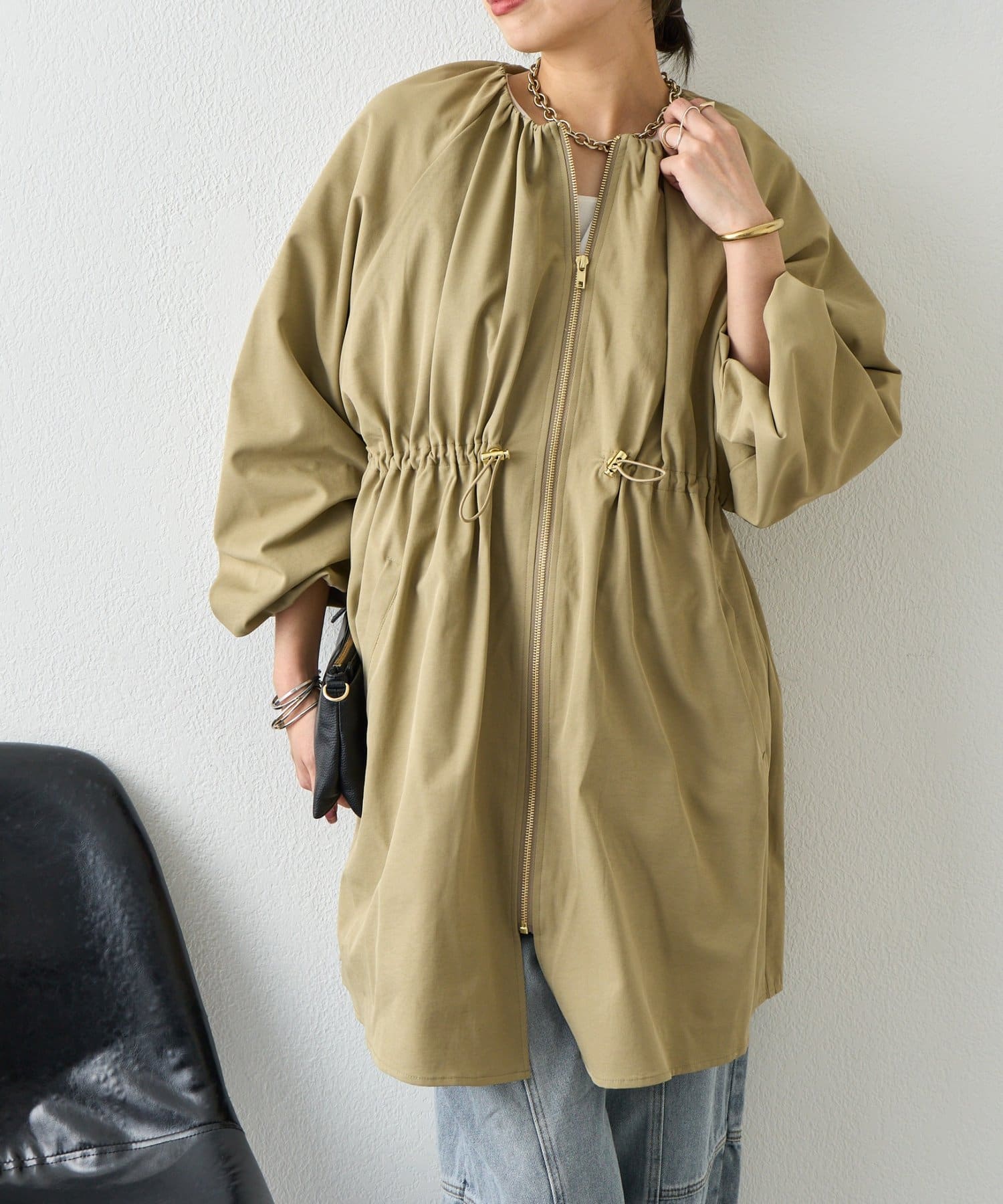 Jena　espace merveilleux(ジェナ　エスパスメルヴェイユ) バルーンスリーブコート