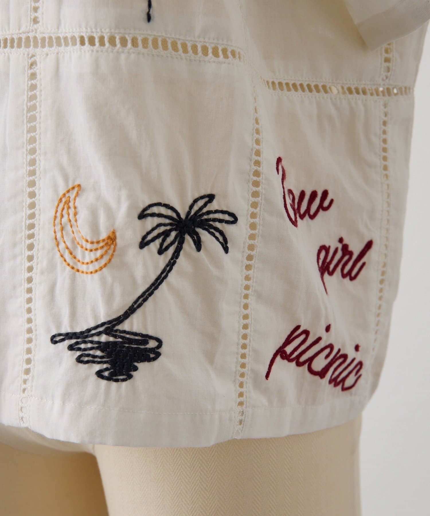 ear PAPILLONNER(イア パピヨネ) 《綿100％》方眼刺しゅうシャツ【SUM1 STYLE(スミスタイル)】