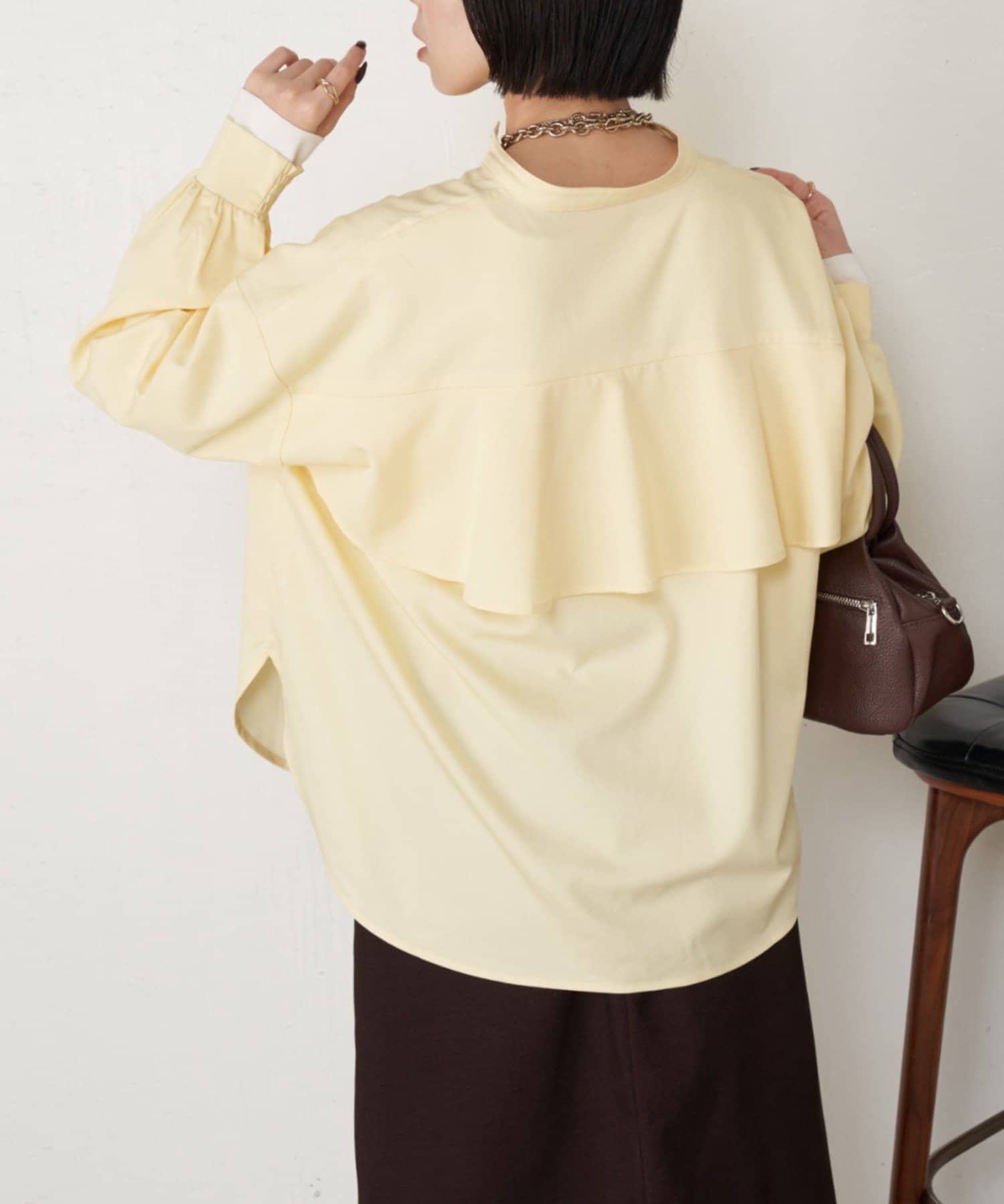 Jena　espace merveilleux(ジェナ　エスパスメルヴェイユ) バックラッフルシャツ