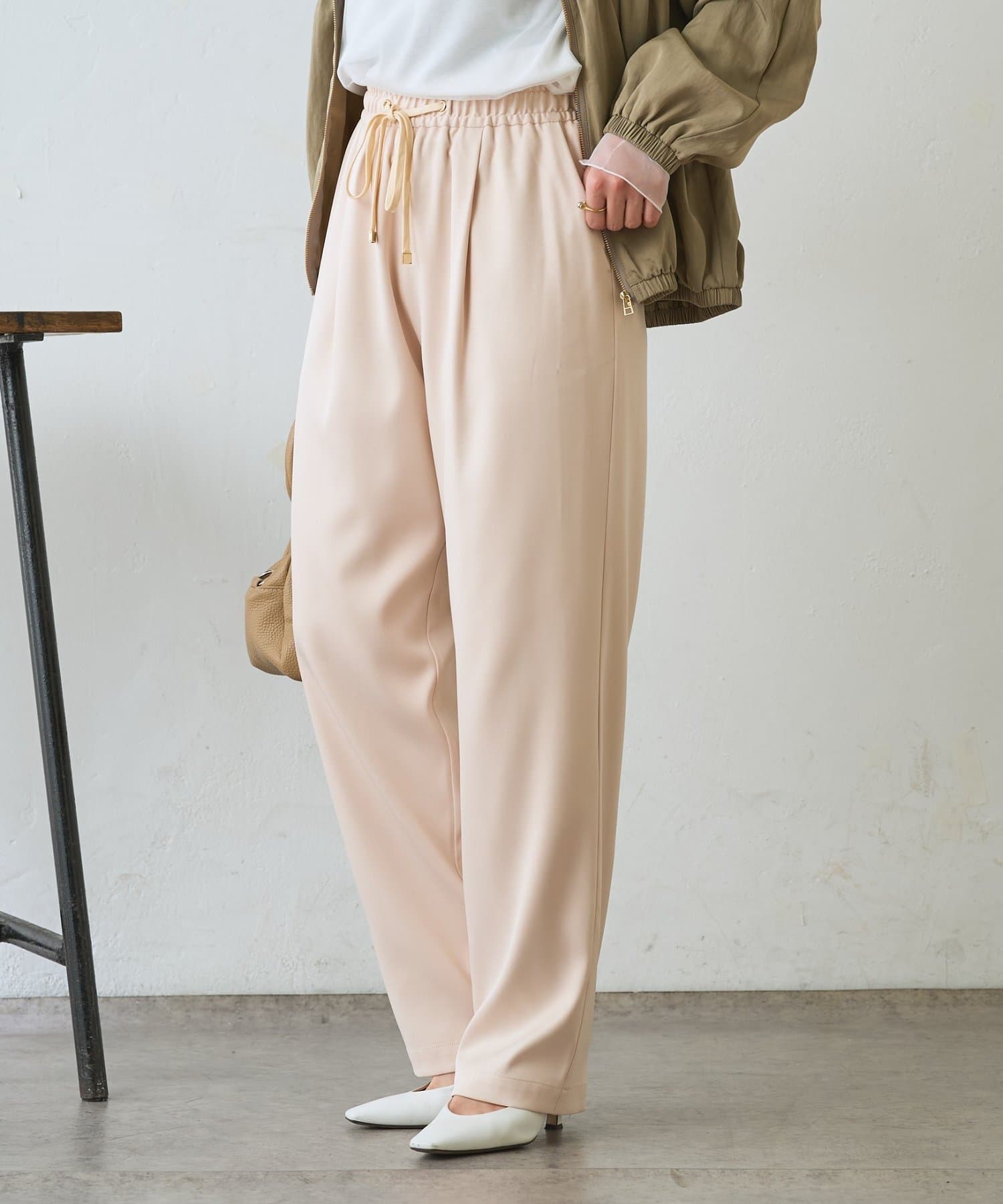 Jena　espace merveilleux(ジェナ　エスパスメルヴェイユ) イージーテーパードパンツ