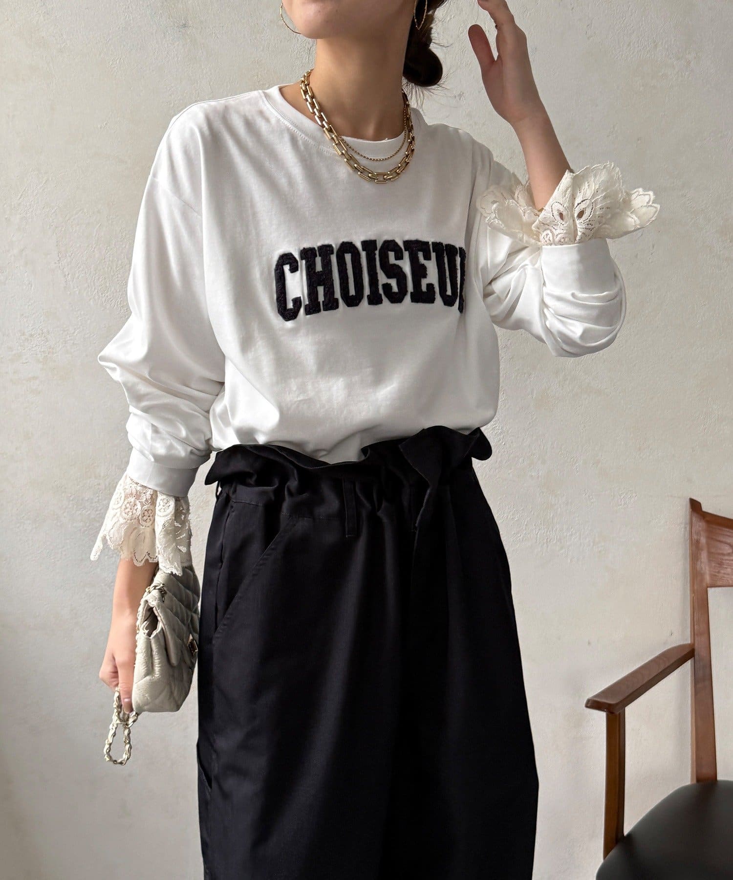 DOUDOU(ドゥドゥ) 【WEB限定】サガラ刺繍ロゴプリントロンTEE