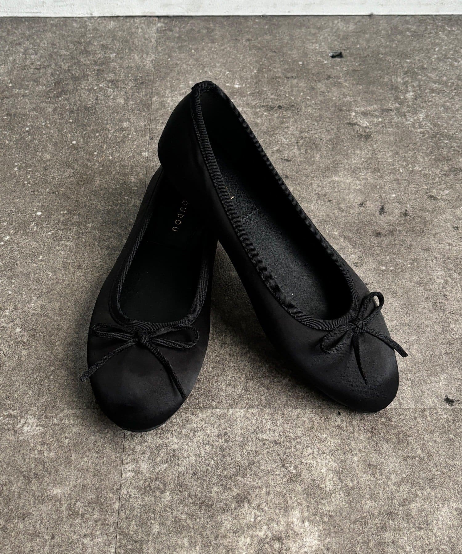 DOUDOU(ドゥドゥ) ラウンドフラットパンプス