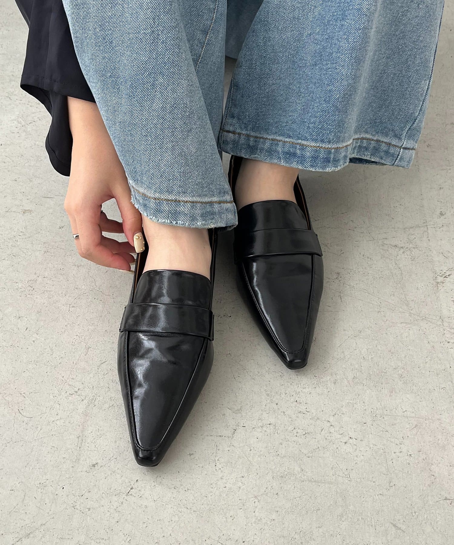 CAPRICIEUX LE'MAGE(カプリシュレマージュ) 【再入荷】ポインテッドローファー