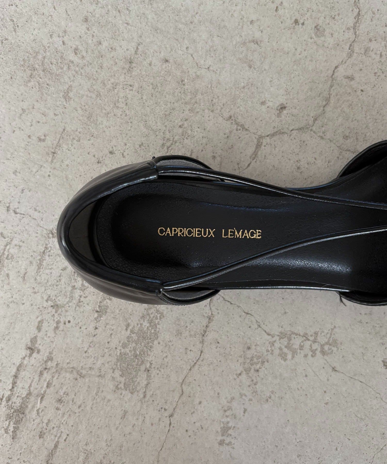 CAPRICIEUX LE'MAGE(カプリシュレマージュ) クロスストラップフラットシューズ