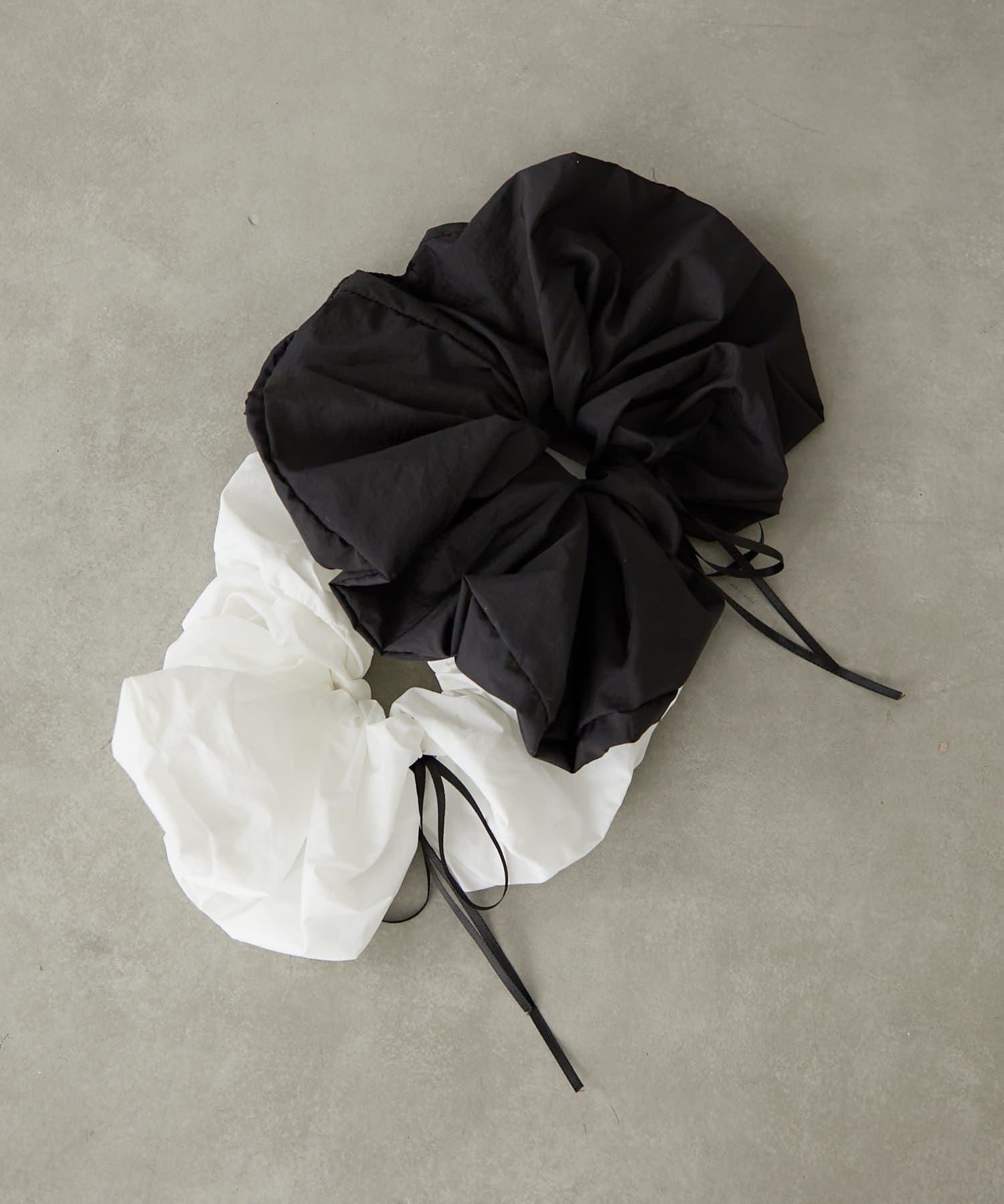 BIRTHDAY BAR(バースデイバー) リボン付きビックシュシュ