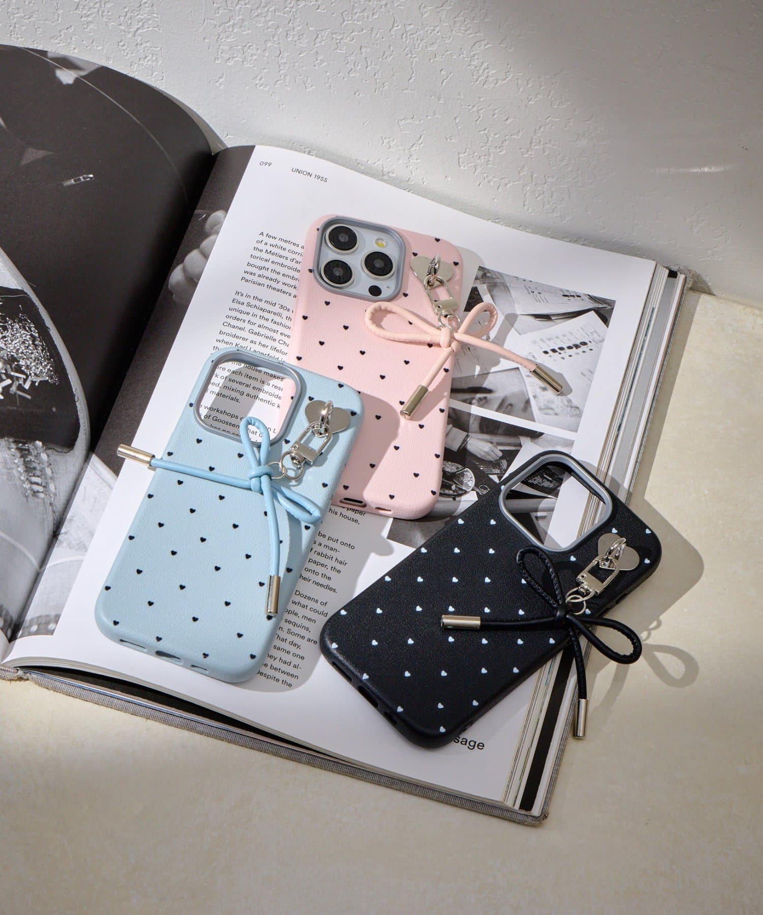 Lattice(ラティス) リボンハートドットスマホケース(iPhone15pro)