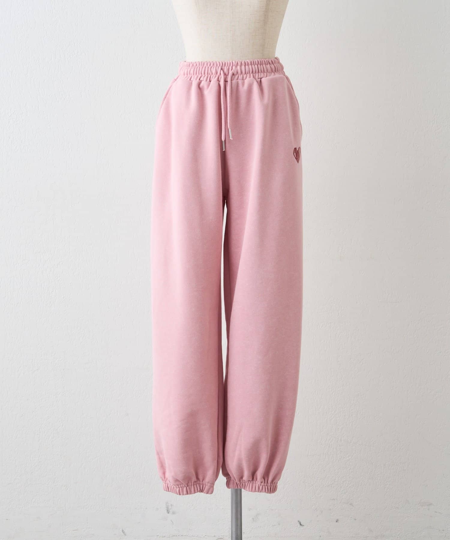 NICE CLAUP / OLIVE des OLIVE OUTLET(ナイスクラップ  / オリーブ デ オリーブ アウトレット) セットアップで着れるパーカーもあります【RMAF】ピグメント風スウェットパンツ