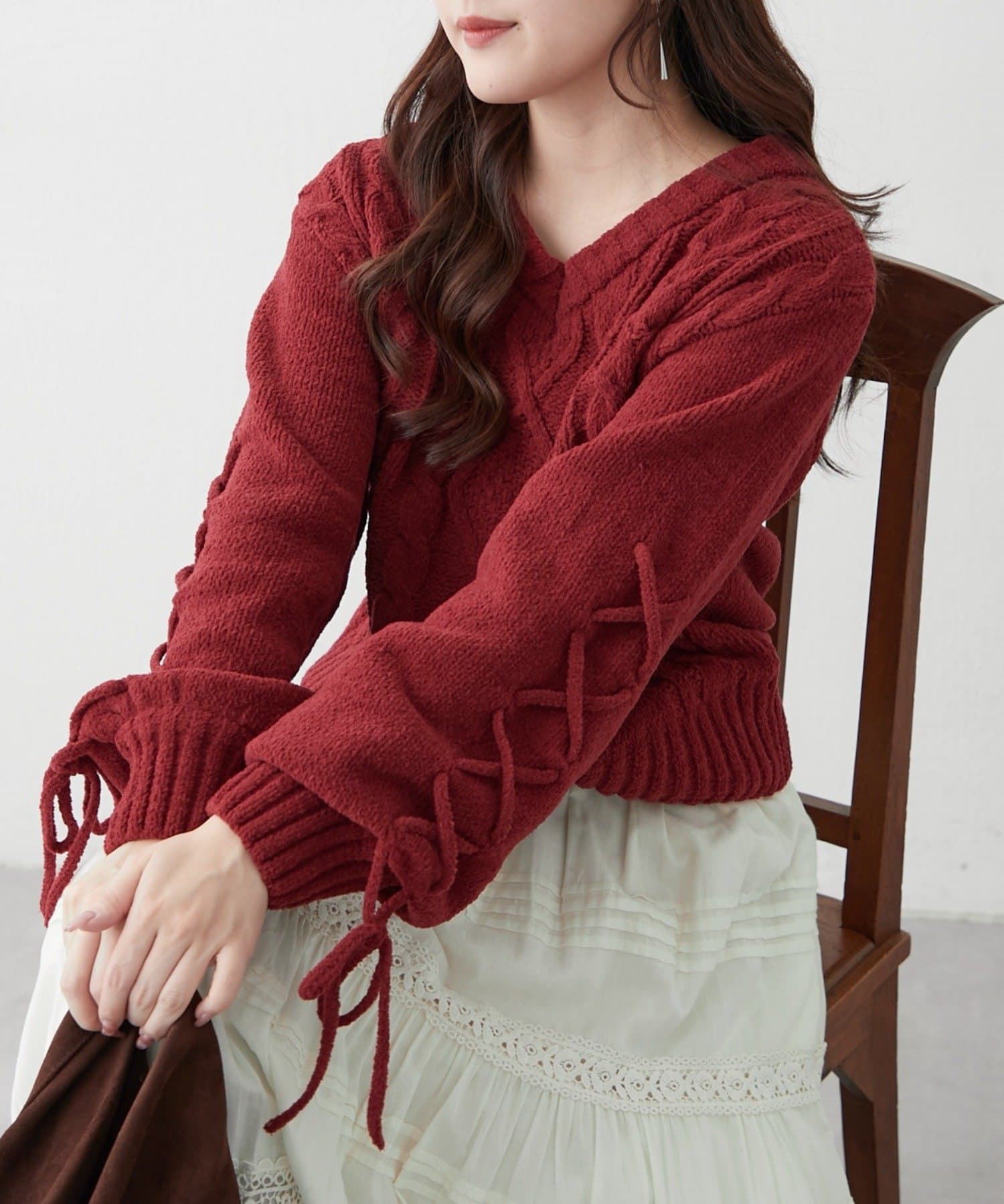 Remind me and forever(リマインドミーアンドフォーエバー) レースアップモールケーブルニット