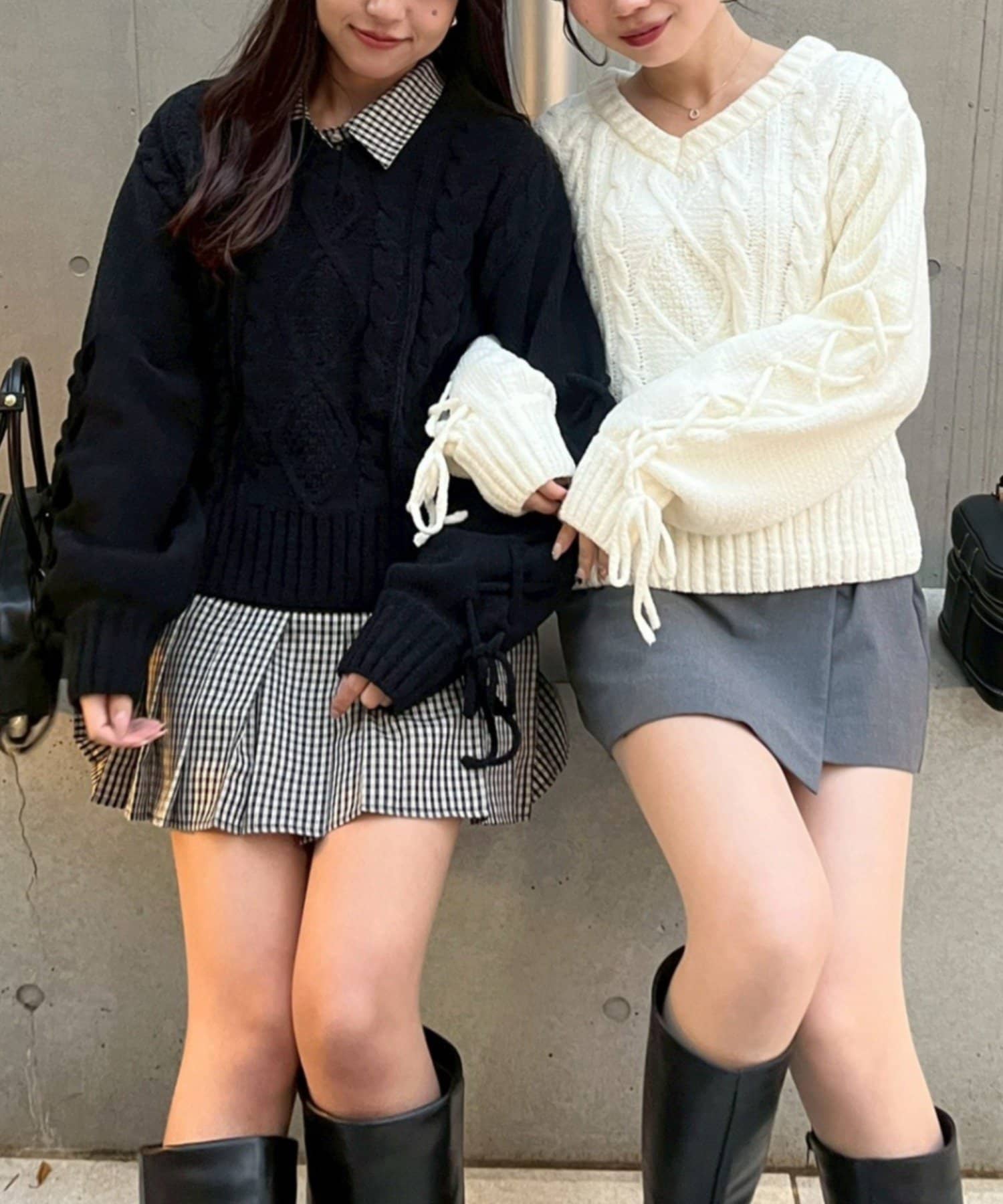 Remind me and forever(リマインドミーアンドフォーエバー) レースアップモールケーブルニット