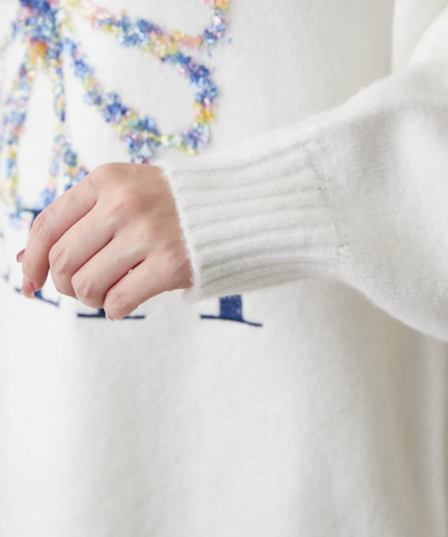 Remind me and forever(リマインドミーアンドフォーエバー) ブラシヤーンお花ジャガードニット