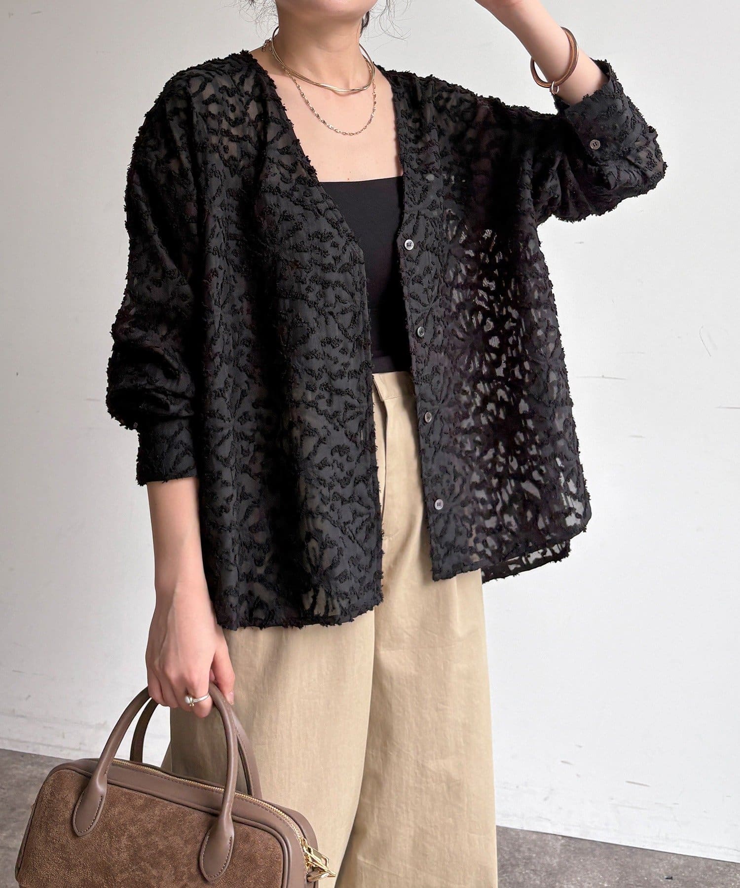 DOUDOU(ドゥドゥ) 【WEB限定】ジャガードパフスリーブシャツ