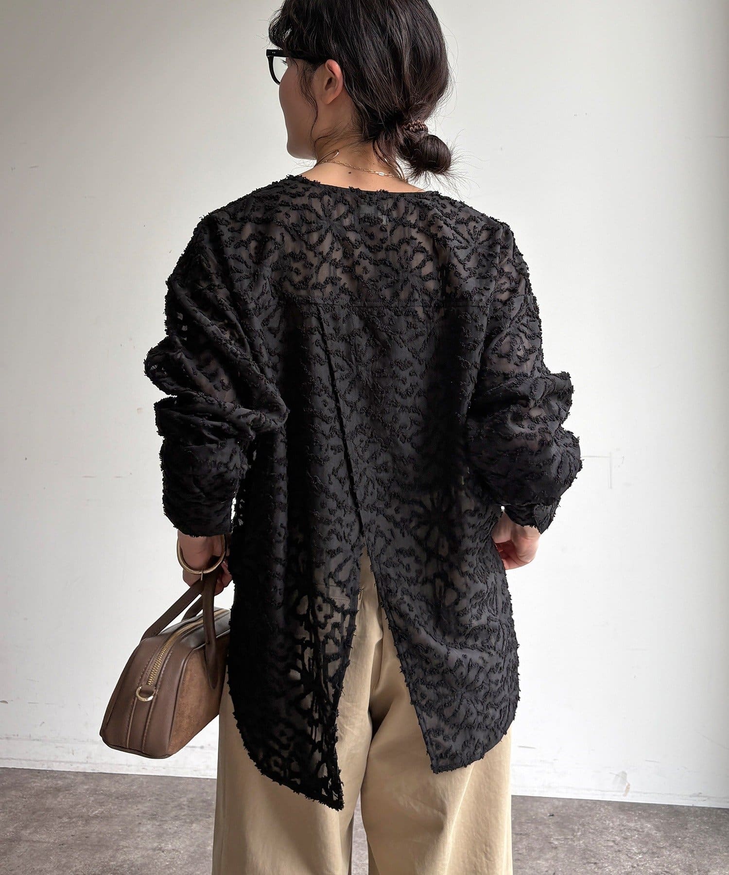 DOUDOU(ドゥドゥ) 【WEB限定】ジャガードパフスリーブシャツ