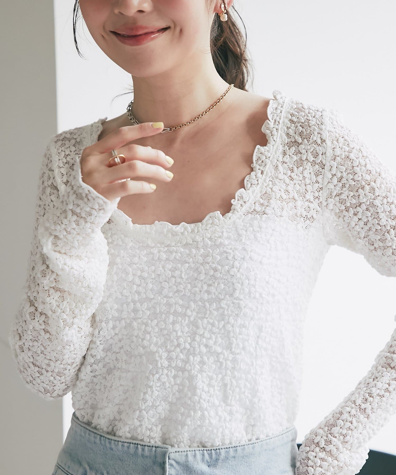 La boutique BonBon(ラブティックボンボン) レースストレッチ前後２WAYプルオーバー