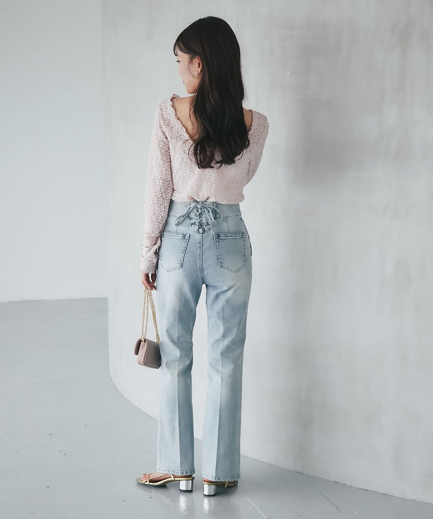 La boutique BonBon(ラブティックボンボン) 【miki監修カラー登場！】レースストレッチ前後２WAYプルオーバー