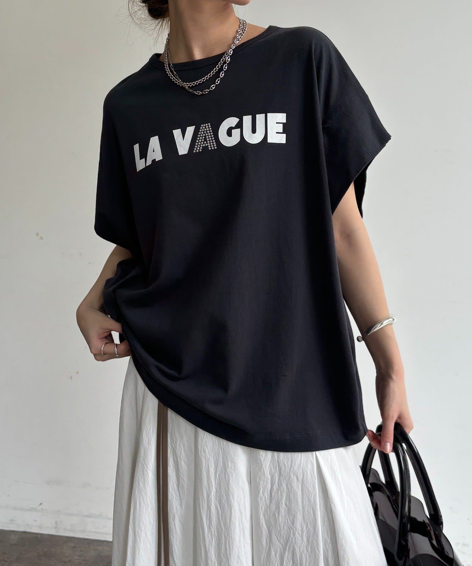 DOUDOU(ドゥドゥ) 袖タックフレンチメタリックロゴTEE