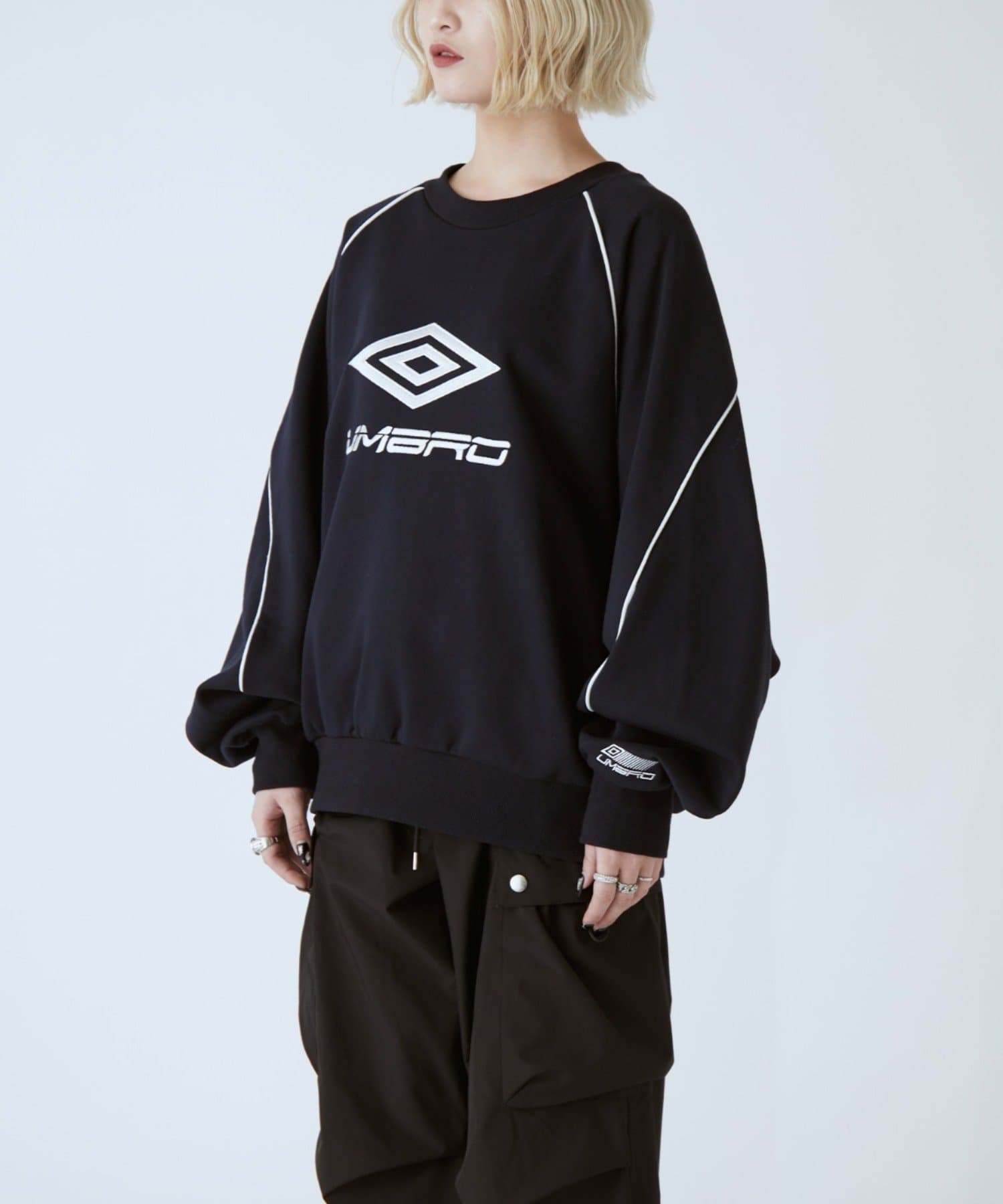 Lui's(ルイス) 【UMBRO×Lui's 】パイピングロゴスウェット