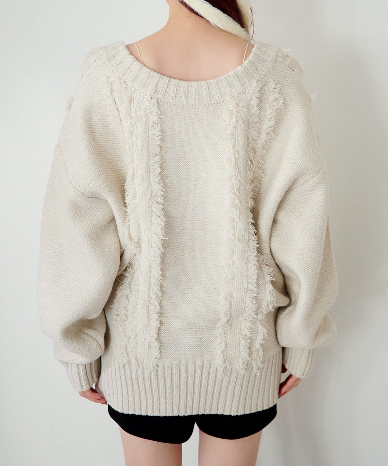 Kastane(カスタネ) ケーブルフリンジVネックニット