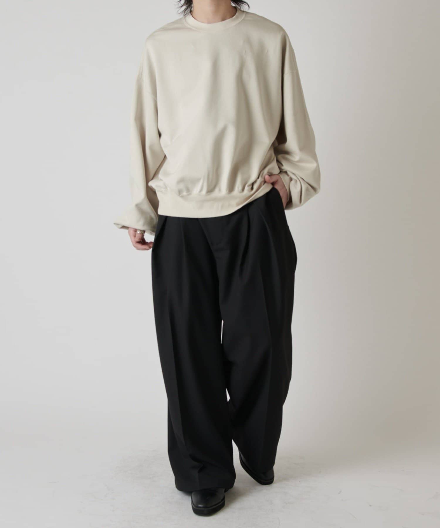 Lui's(ルイス) ルーズフィットクルーネックスウェット