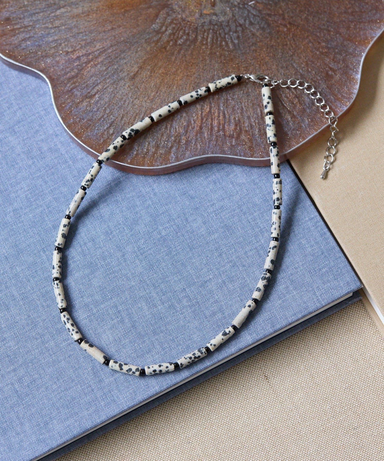 ear PAPILLONNER(イア パピヨネ) シリンダーストーンネックレス