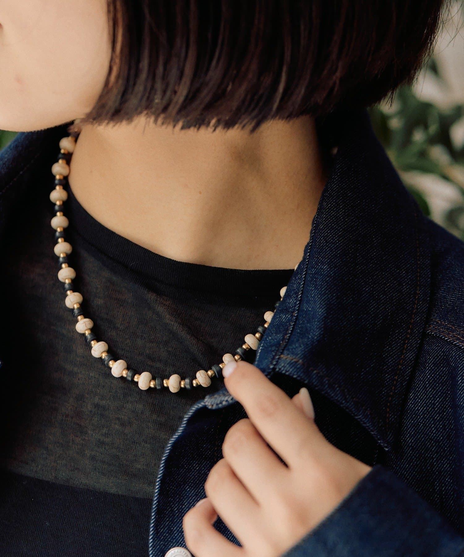 ear PAPILLONNER(イア パピヨネ) ハウライト×ワントーンネックレス