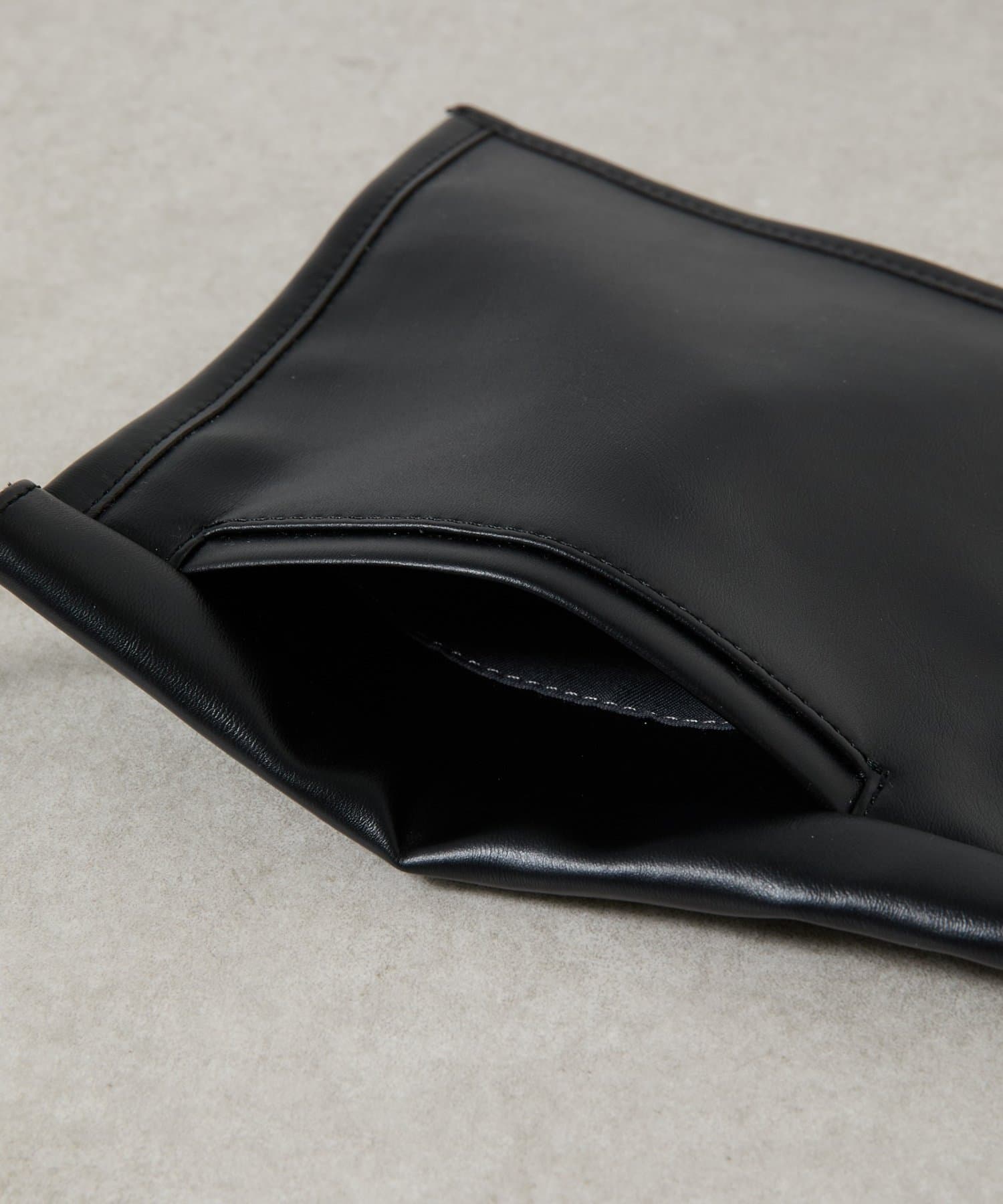 COLONY 2139(コロニー トゥーワンスリーナイン) レザーウェストベルトバッグ