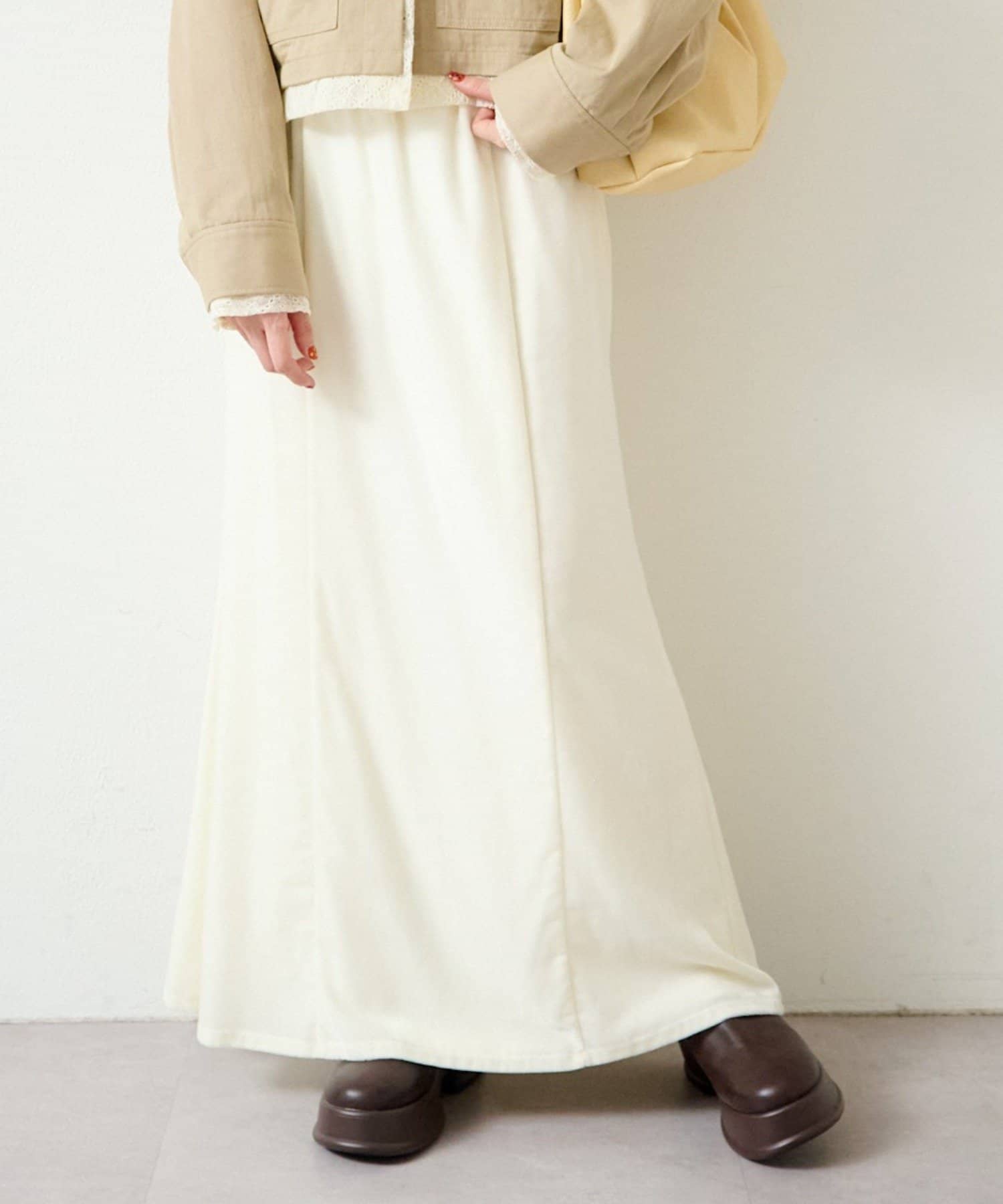 Kastane(カスタネ) 【12.25(木)0:00発売/WEB先行】シアーベロアフレアスカート