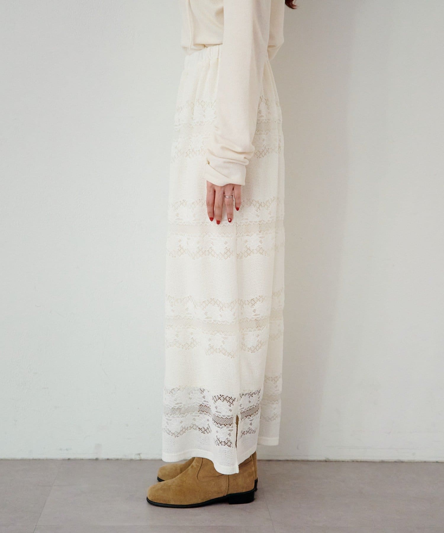 Kastane(カスタネ) 【1.1(木)12:00発売/WEB先行】レースボーダースカート