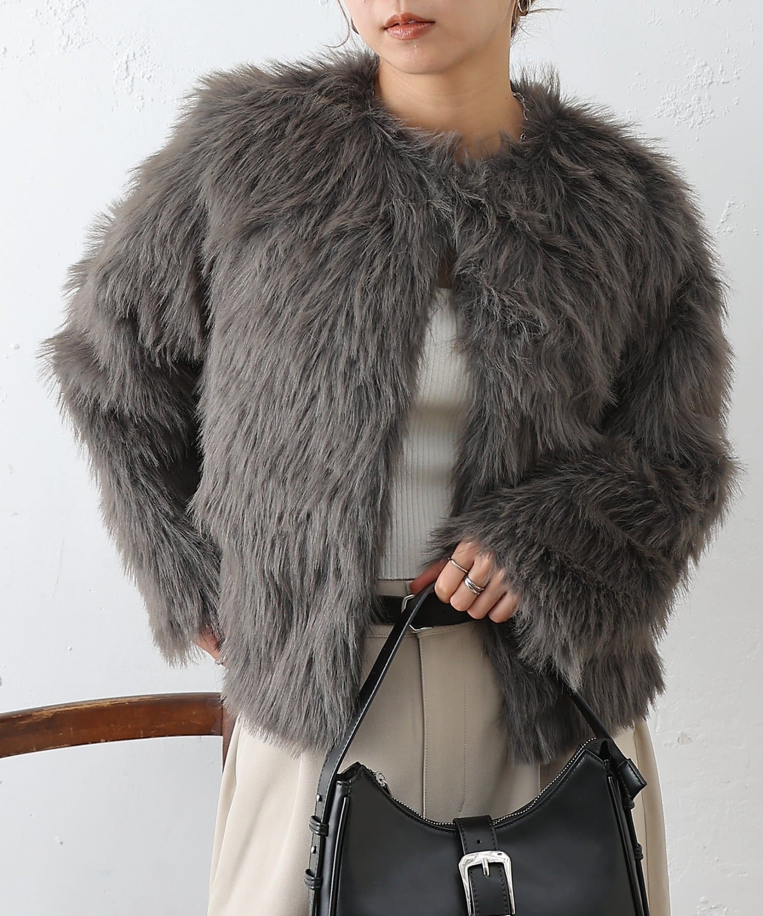 COLONY 2139(コロニー トゥーワンスリーナイン) ロングファーノーカラーショートコート