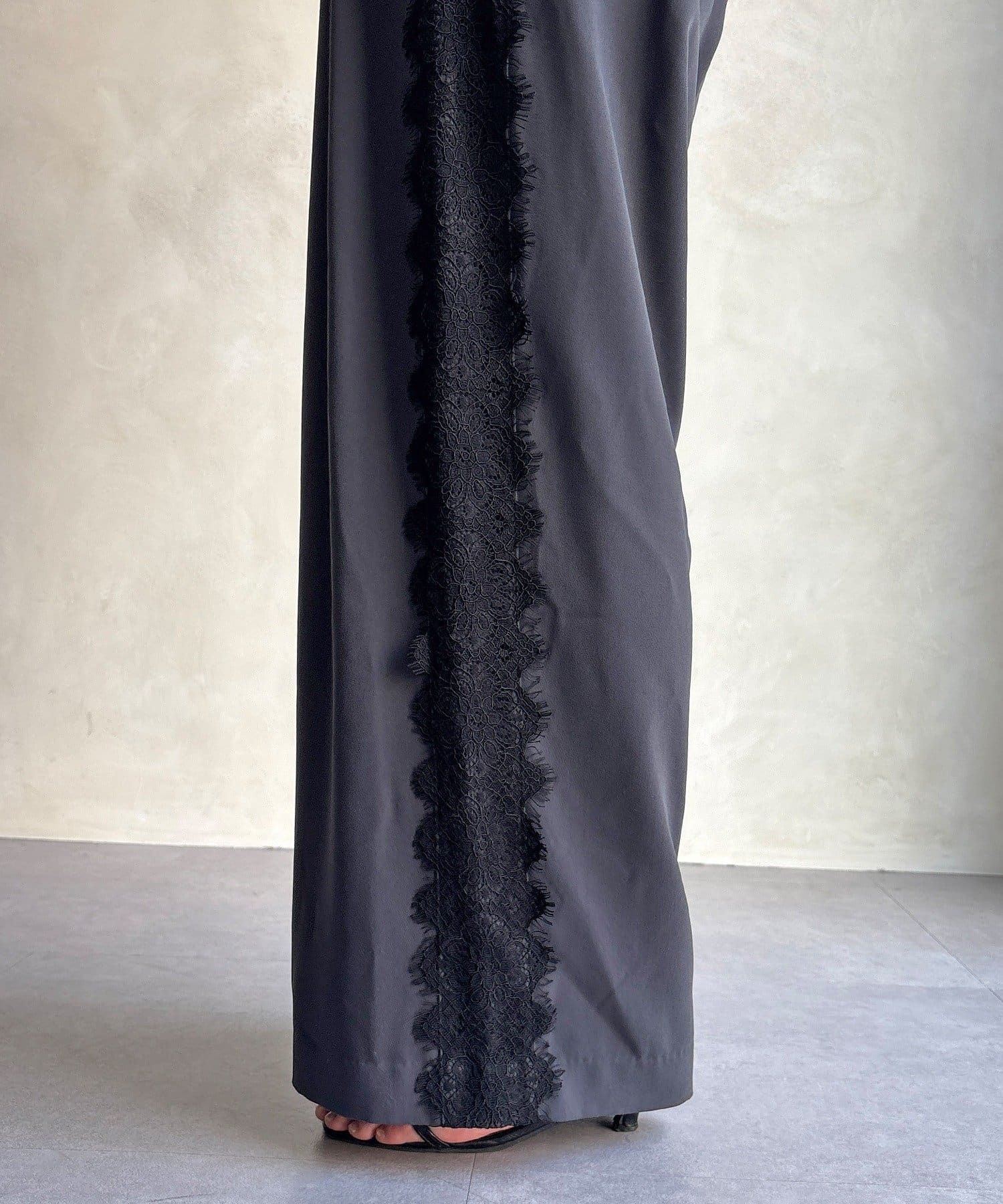 DOUDOU(ドゥドゥ) サイドレースタックワイドパンツ