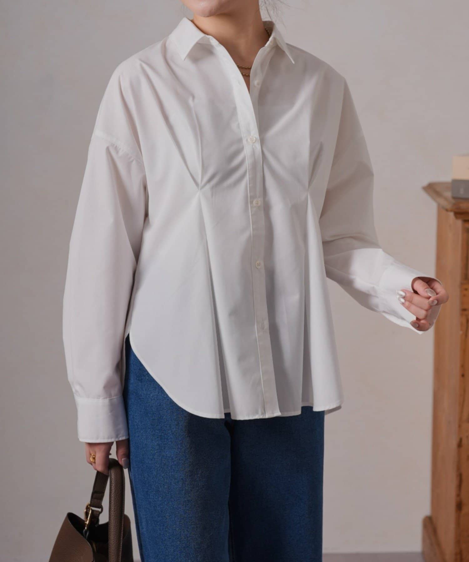 Jena　espace merveilleux(ジェナ　エスパスメルヴェイユ) フロントタックシャツ