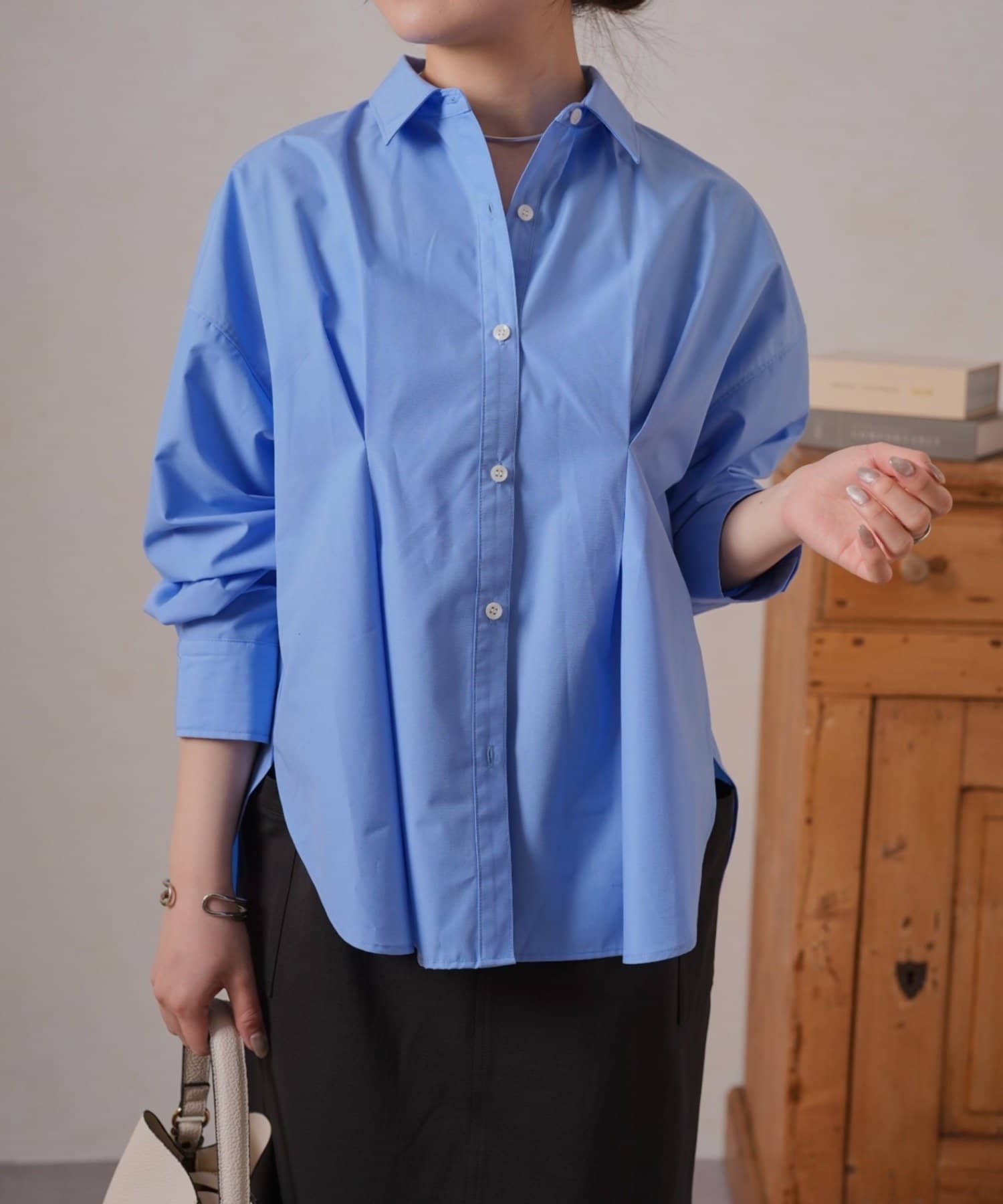 Jena　espace merveilleux(ジェナ　エスパスメルヴェイユ) フロントタックシャツ