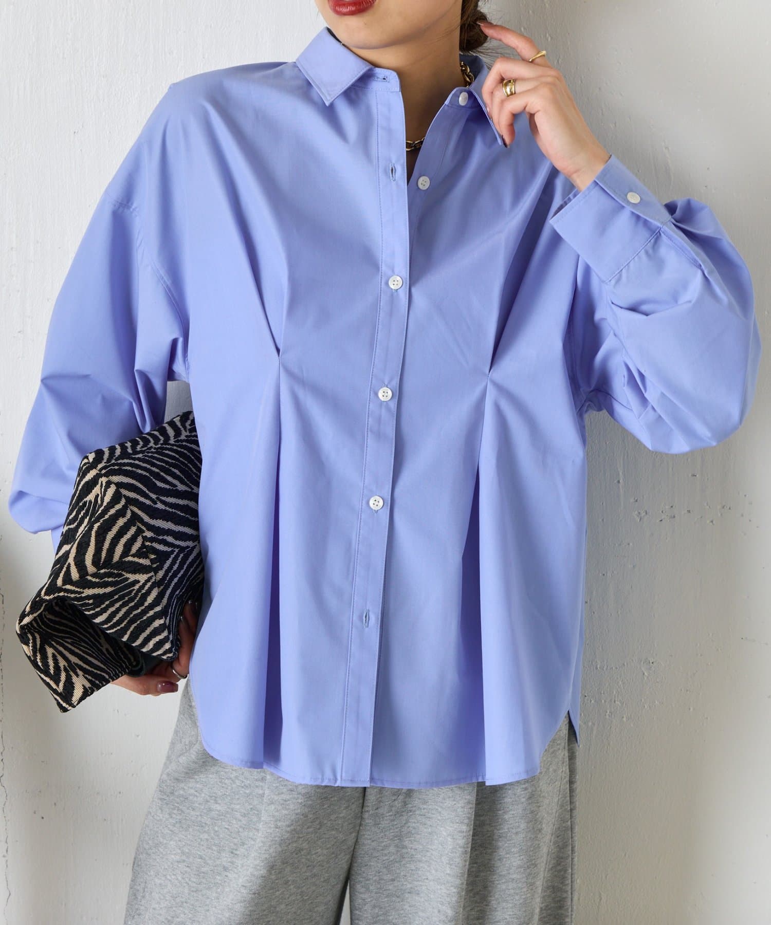 Jena　espace merveilleux(ジェナ　エスパスメルヴェイユ) フロントタックシャツ