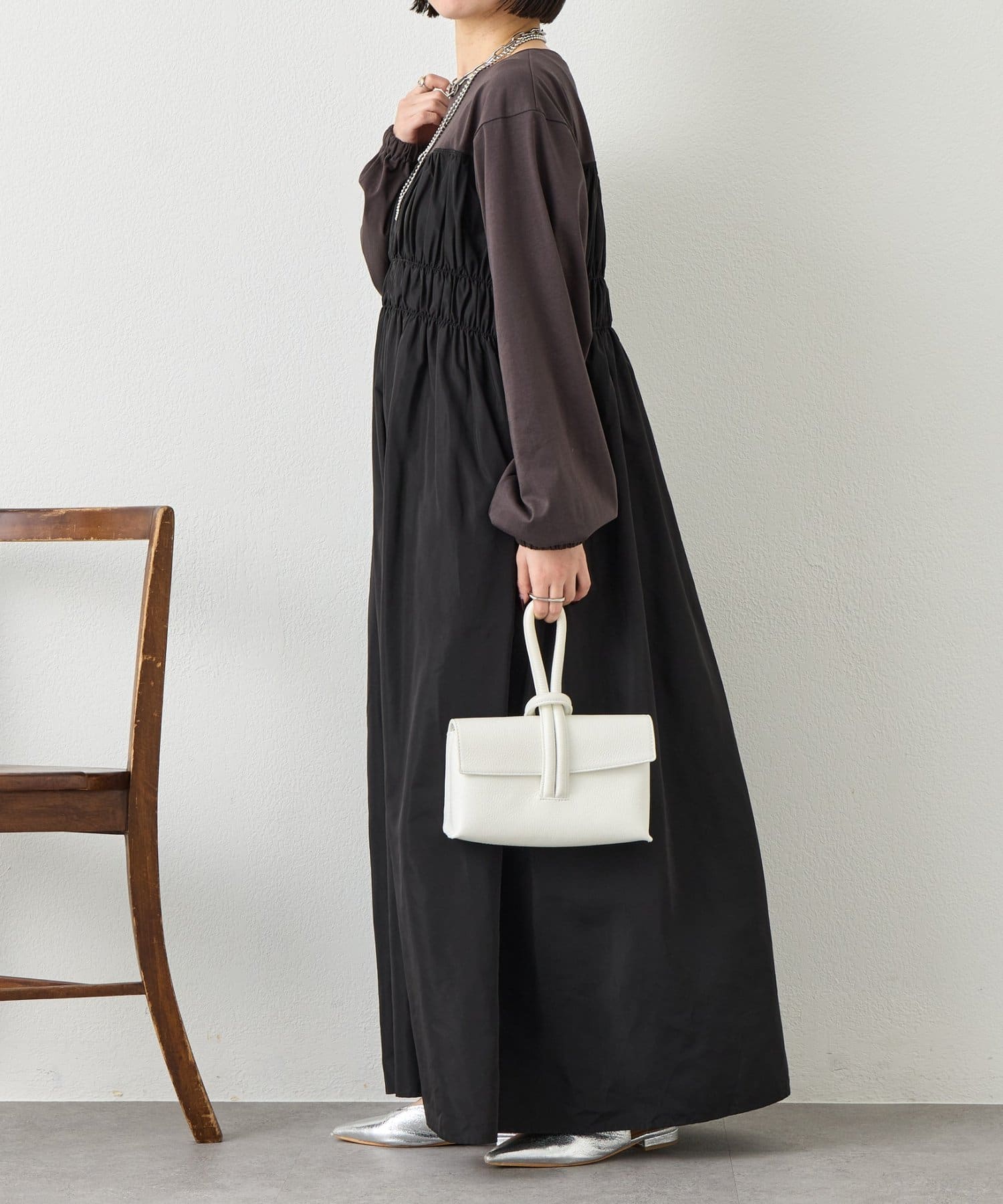 Jena　espace merveilleux(ジェナ　エスパスメルヴェイユ) 異素材シャーリングワンピース