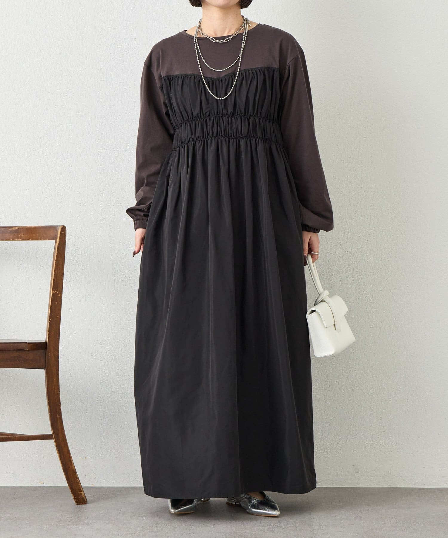 Jena　espace merveilleux(ジェナ　エスパスメルヴェイユ) 異素材シャーリングワンピース