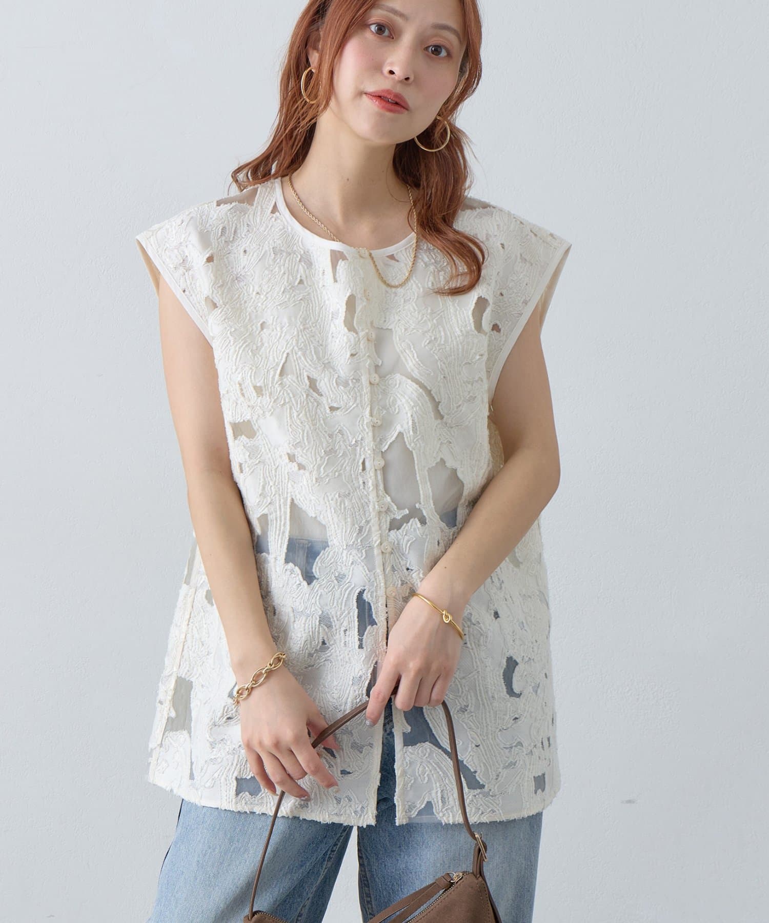 DISCOAT(ディスコート) 【Noka】ボタン使いレースベスト